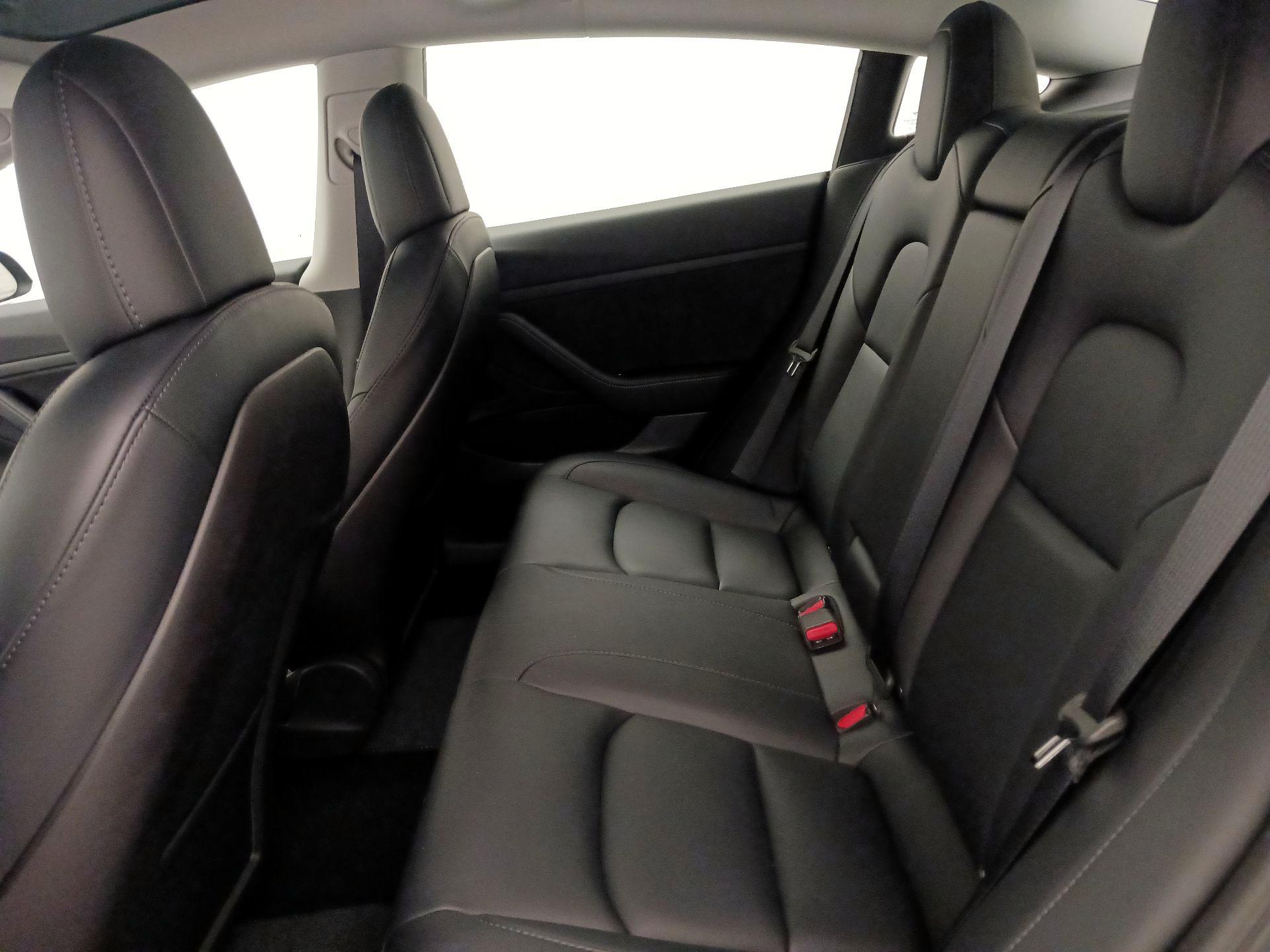 Thumbnail: 2020 Tesla Model 3 - 19