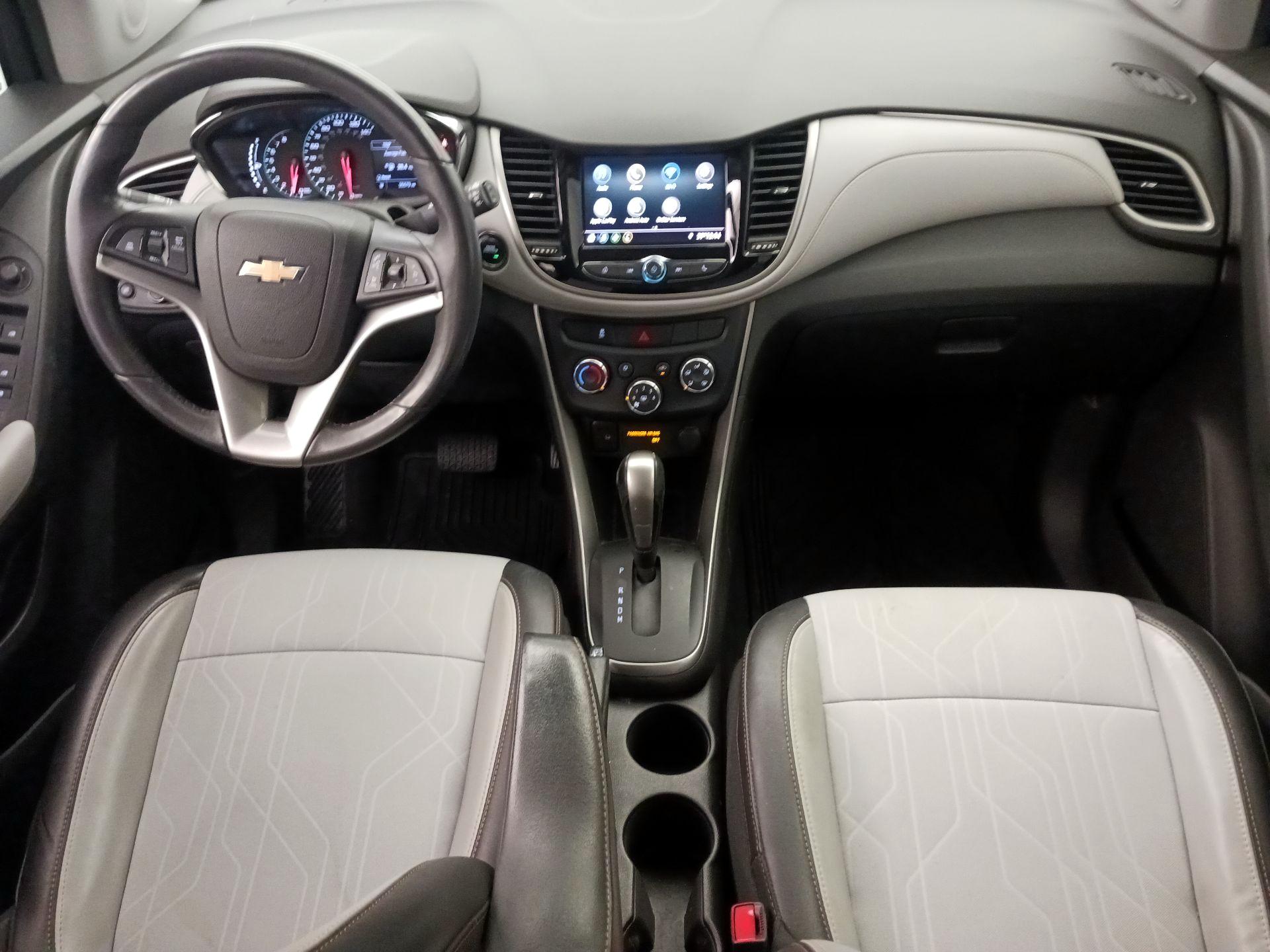 Thumbnail: 2020 Chevrolet Trax - 9