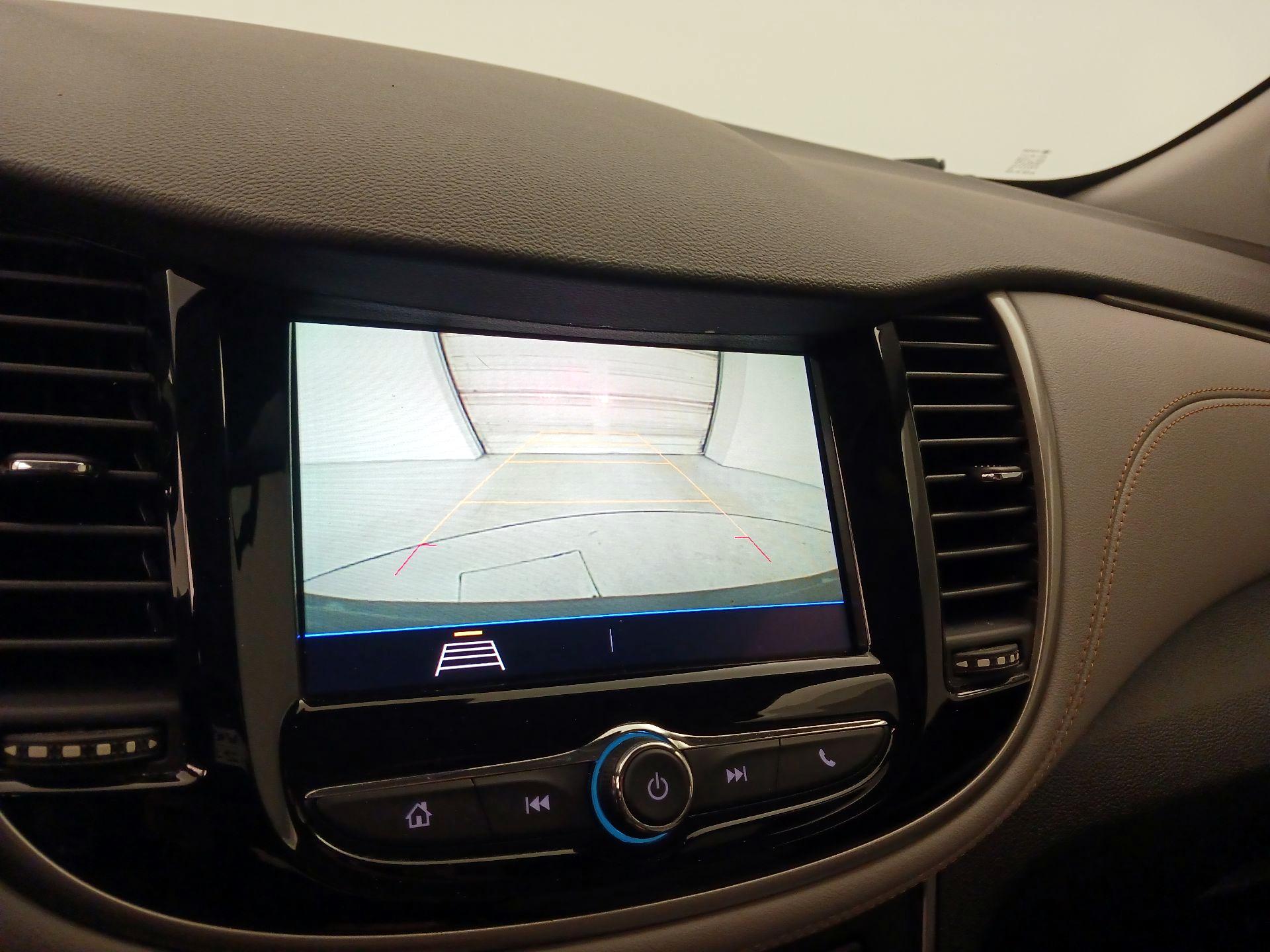 Thumbnail: 2020 Chevrolet Trax - 14