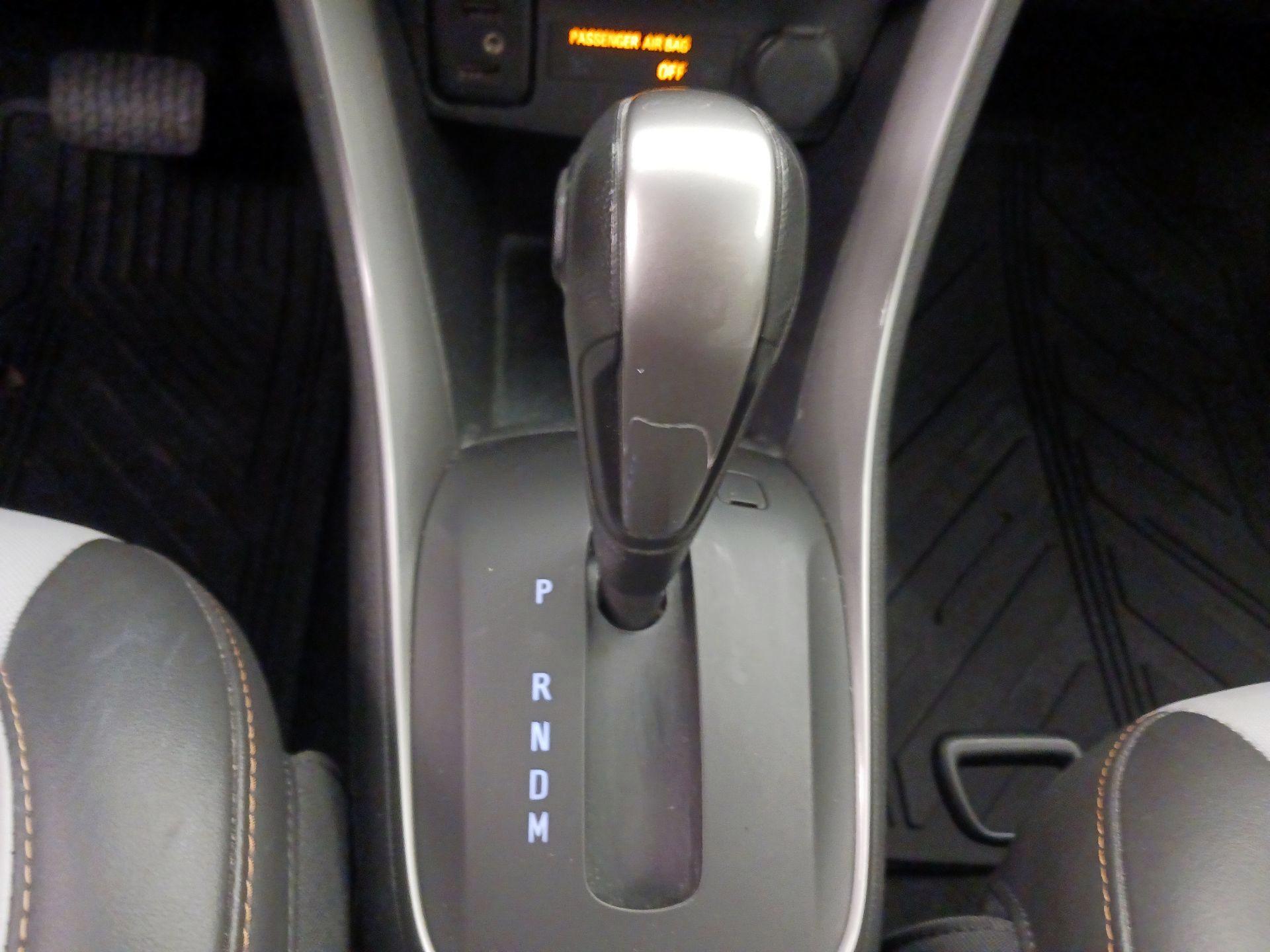 Thumbnail: 2020 Chevrolet Trax - 17