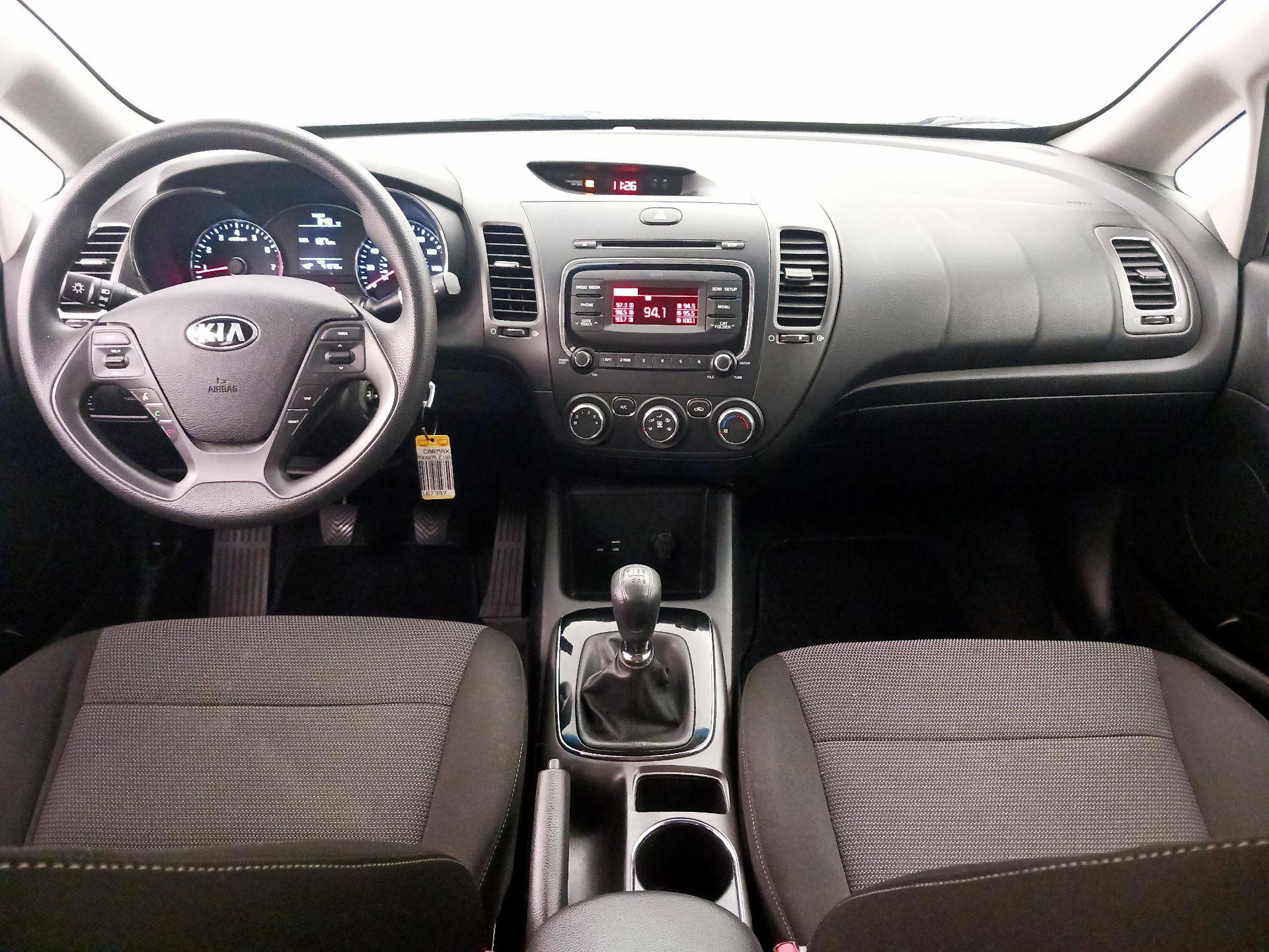 Thumbnail: 2018 Kia Forte - 9