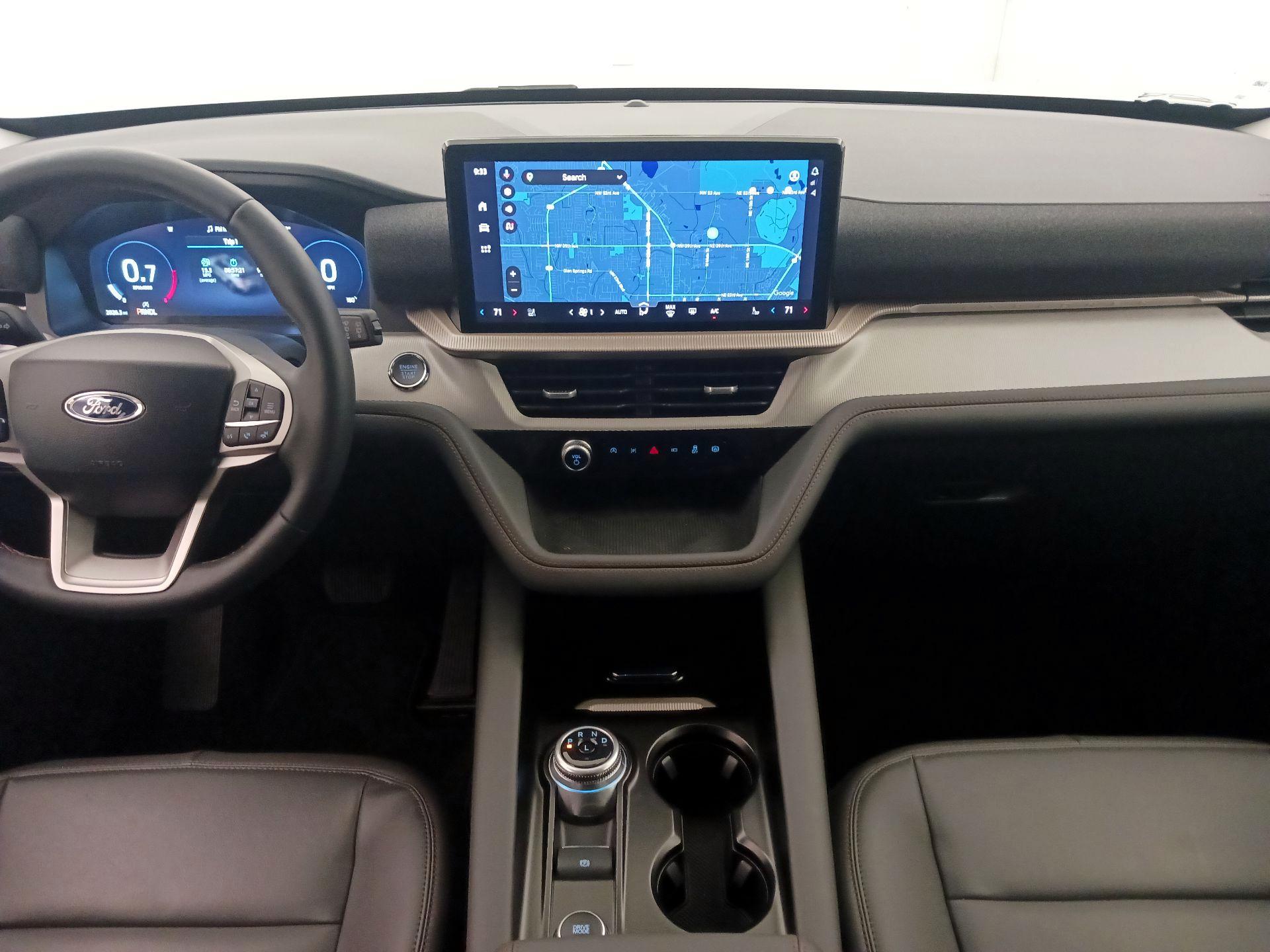 Thumbnail: 2025 Ford Explorer - 9