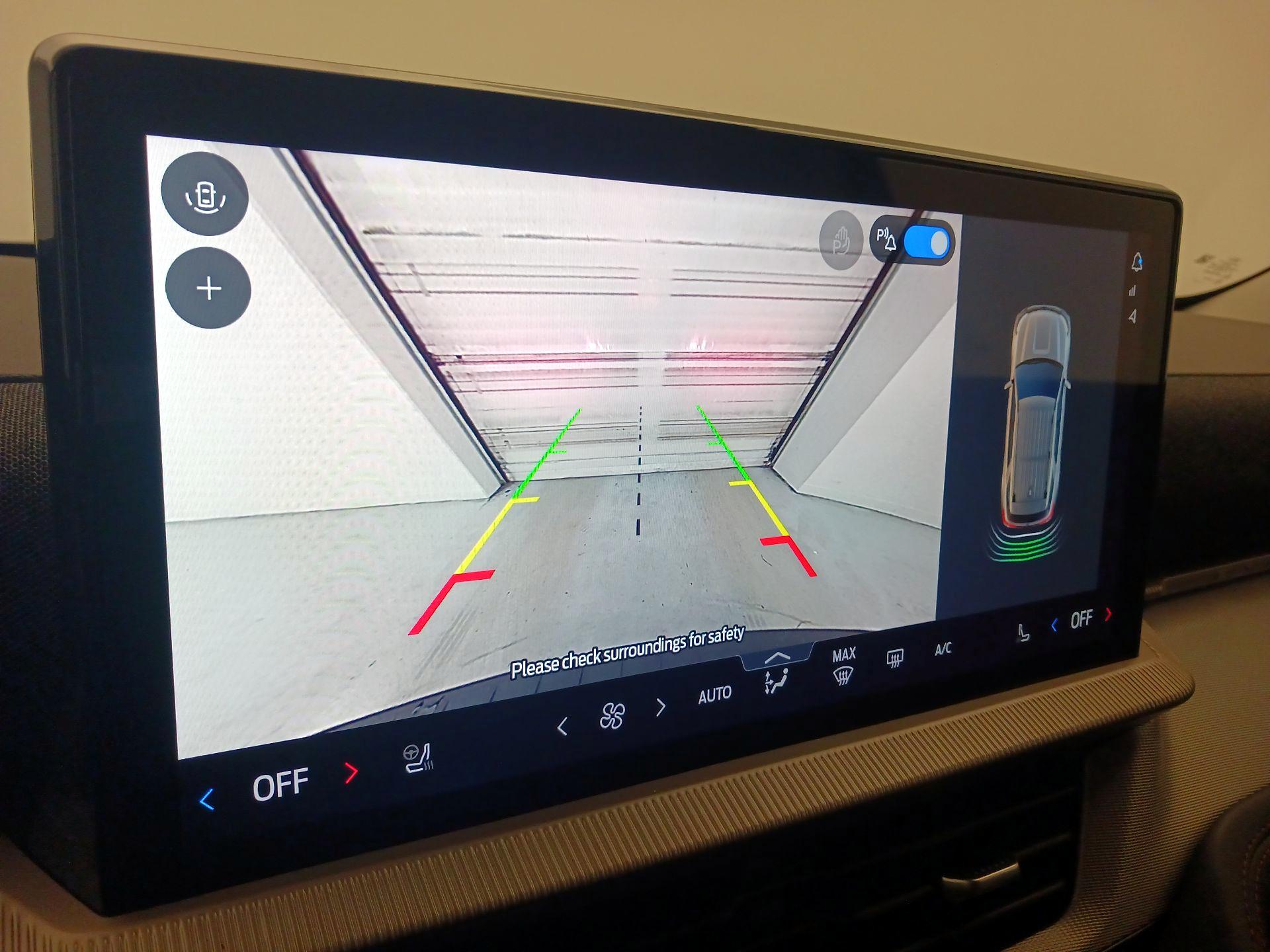 Thumbnail: 2025 Ford Explorer - 15