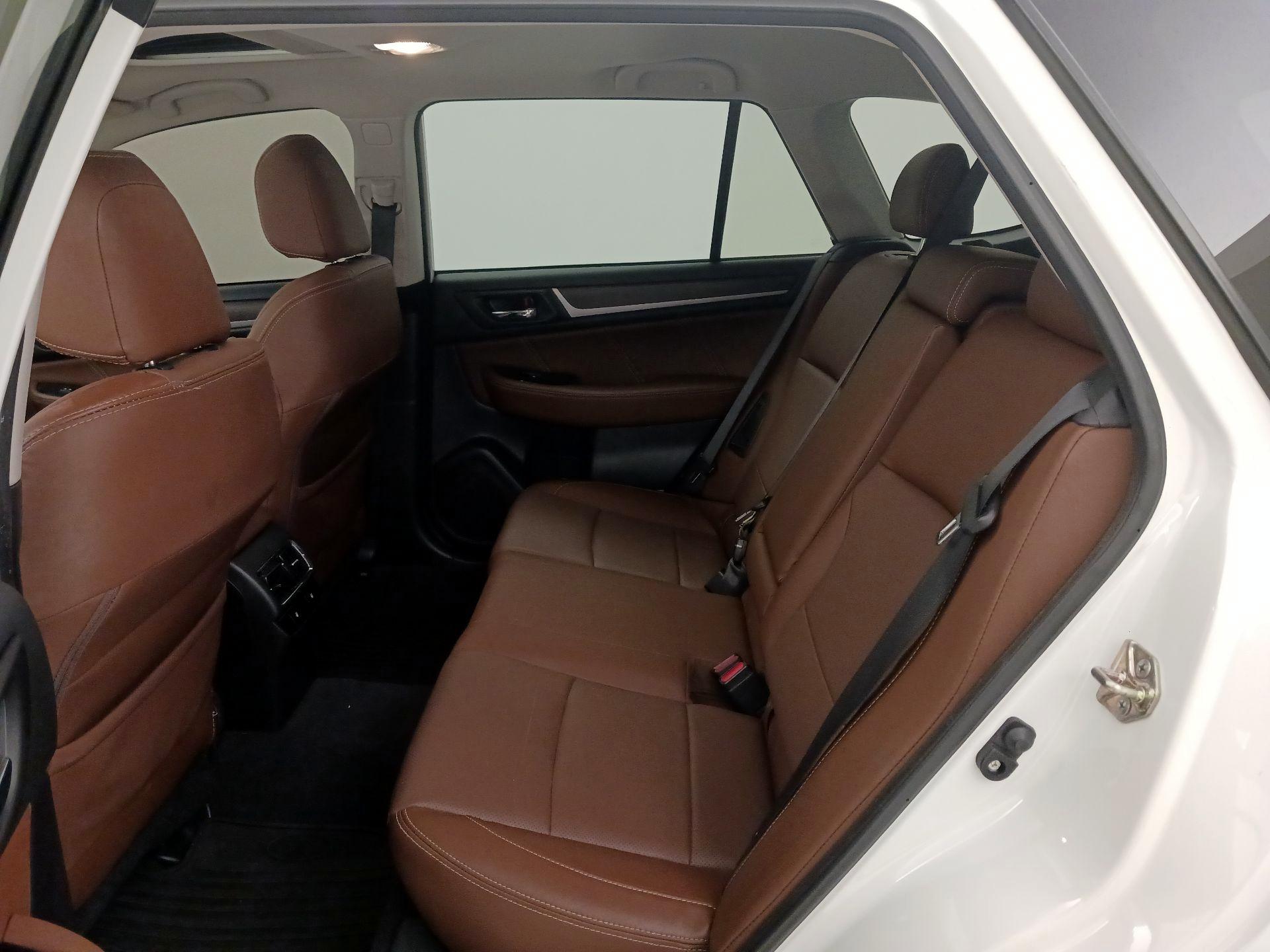 Thumbnail: 2017 Subaru Outback - 20