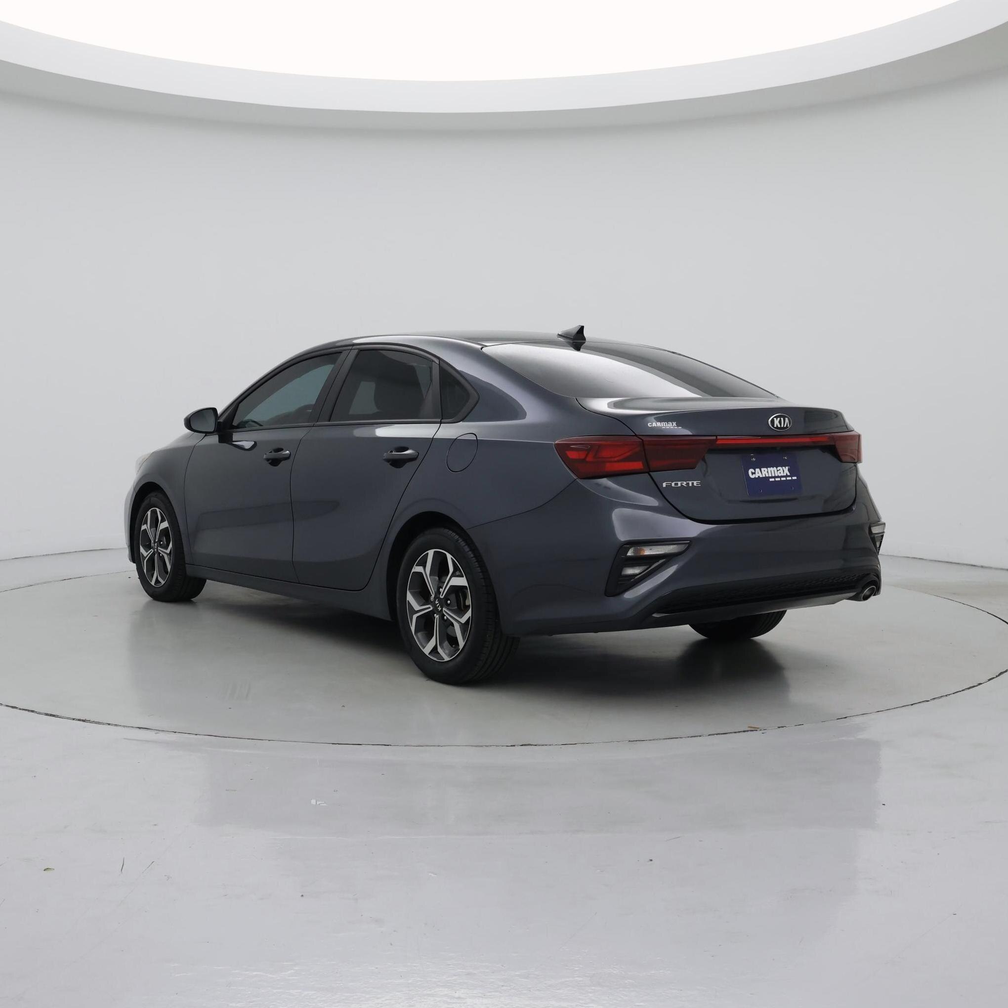 Thumbnail: 2021 Kia Forte - 2