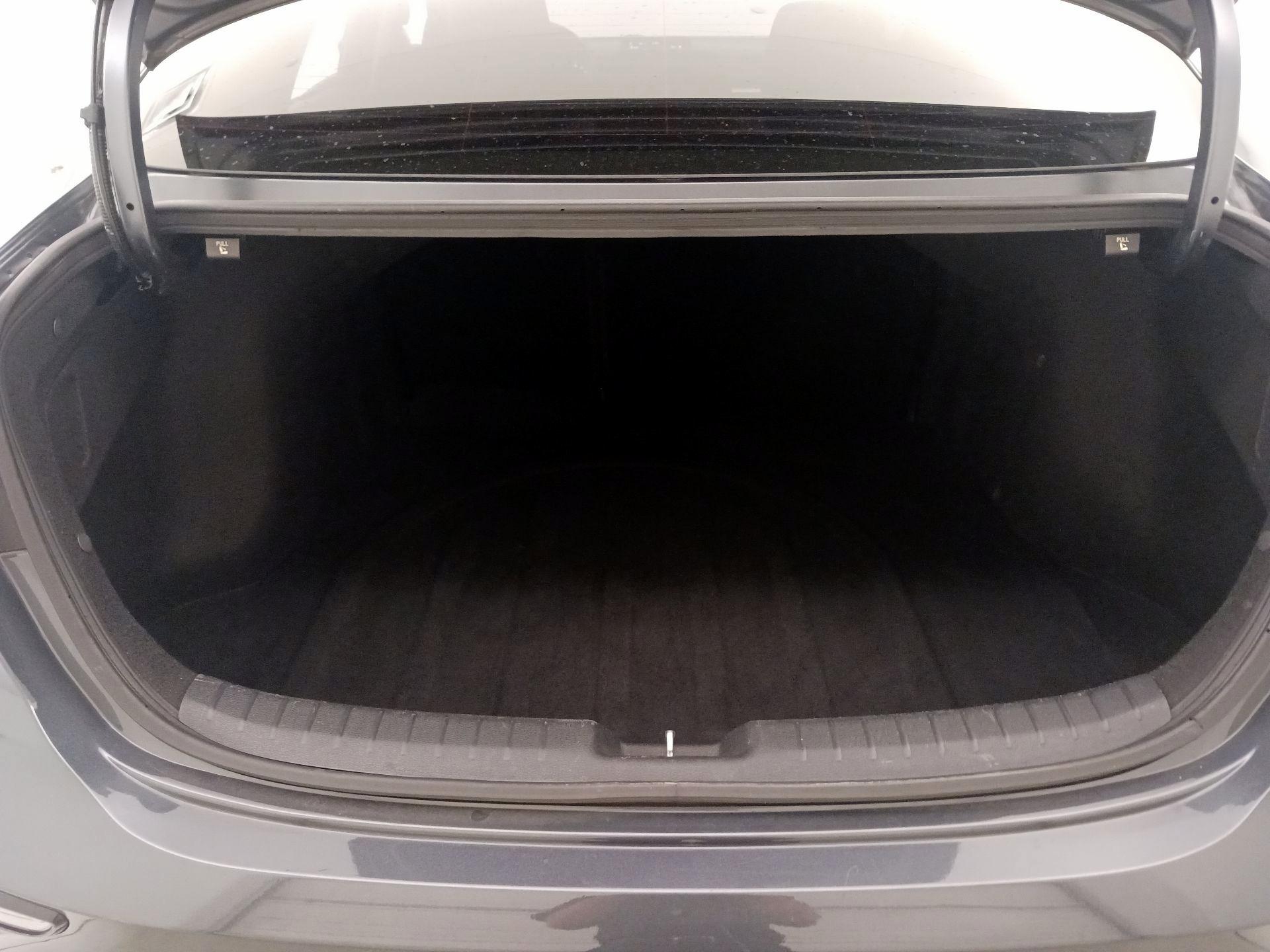 Thumbnail: 2021 Kia Forte - 20