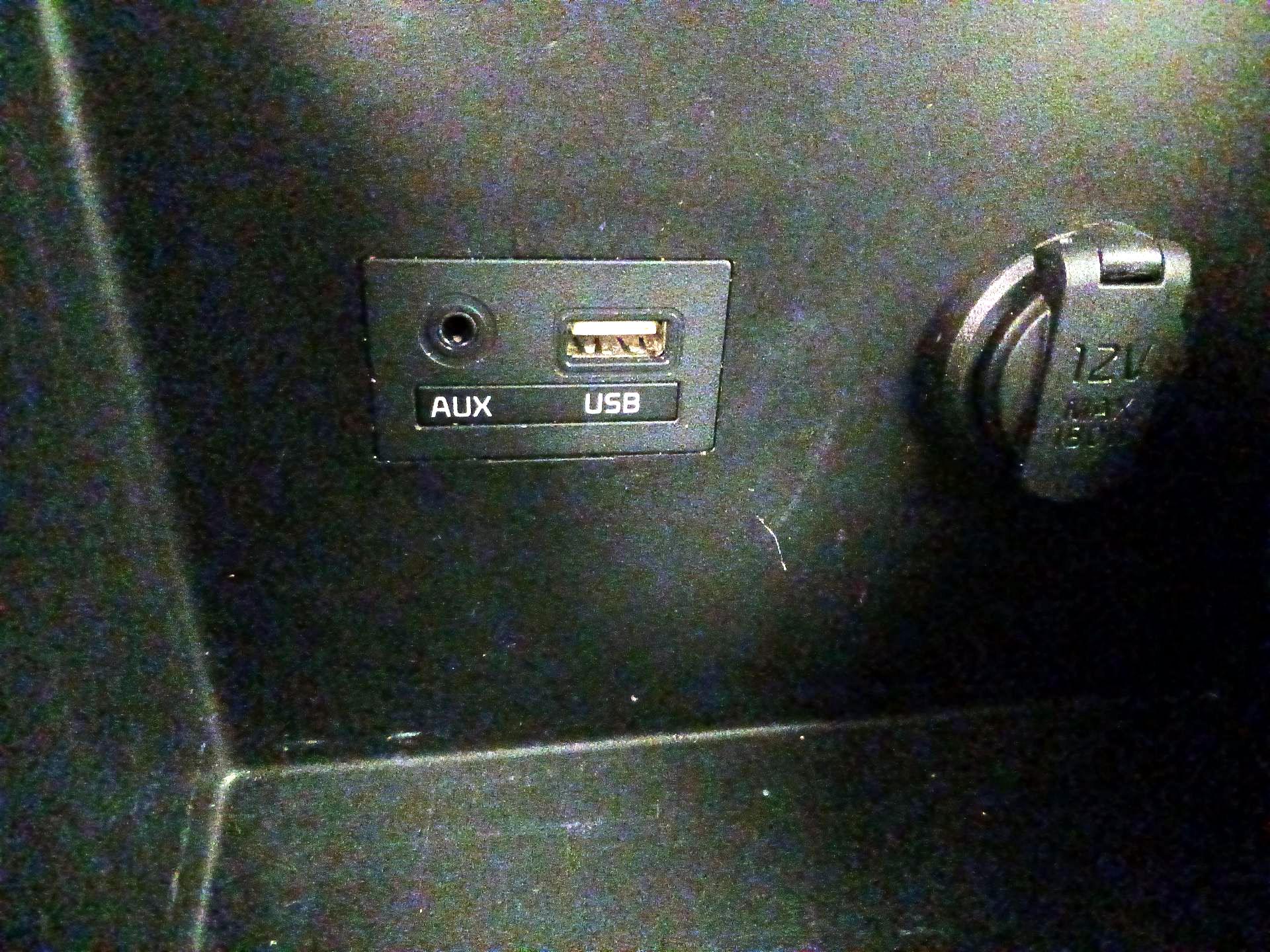 Thumbnail: 2018 Kia Forte - 17