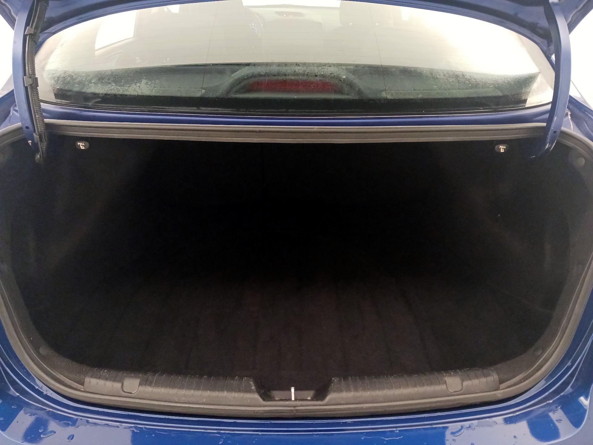 Thumbnail: 2018 Kia Forte - 19