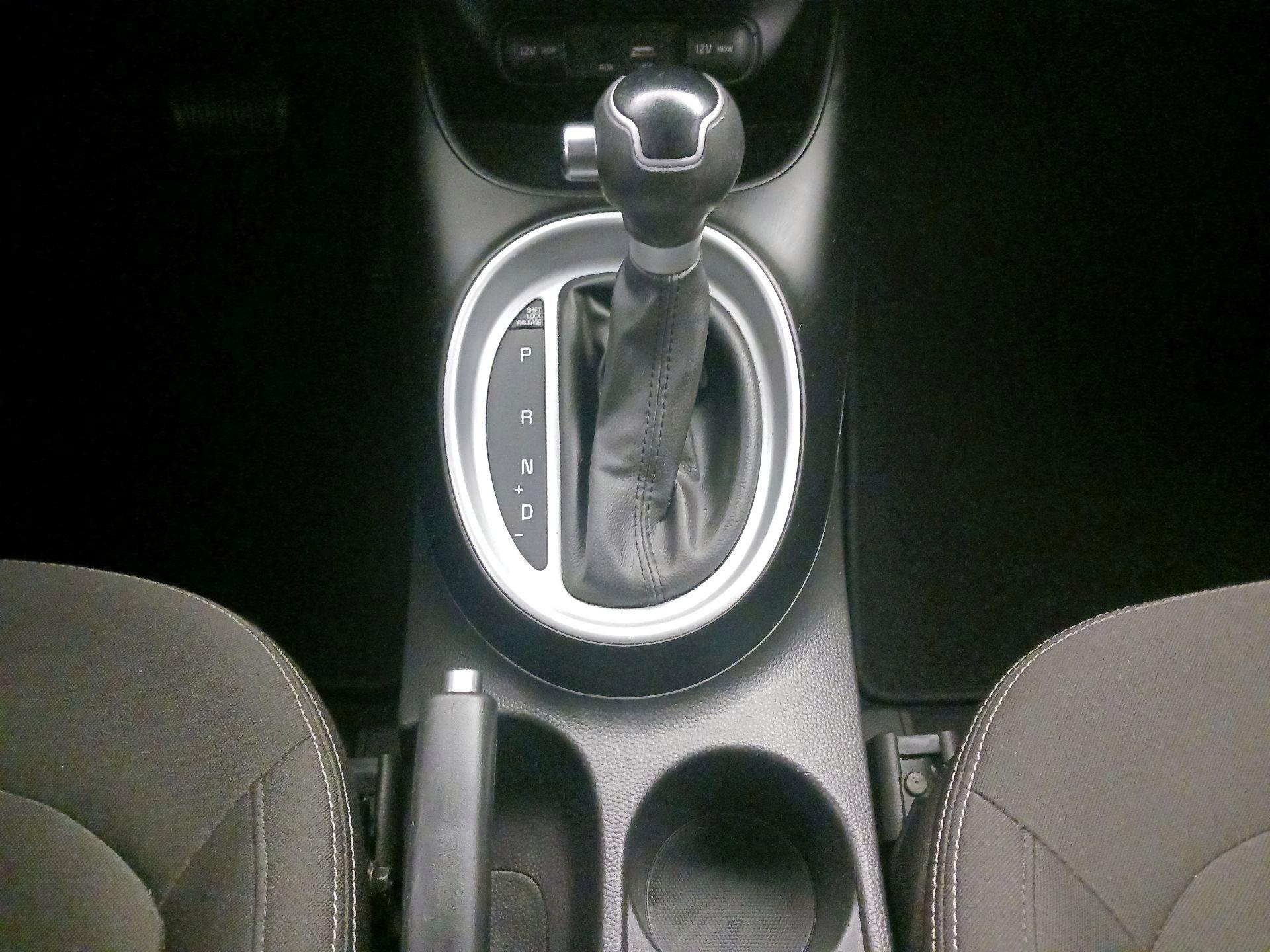 Thumbnail: 2017 Kia Soul - 16