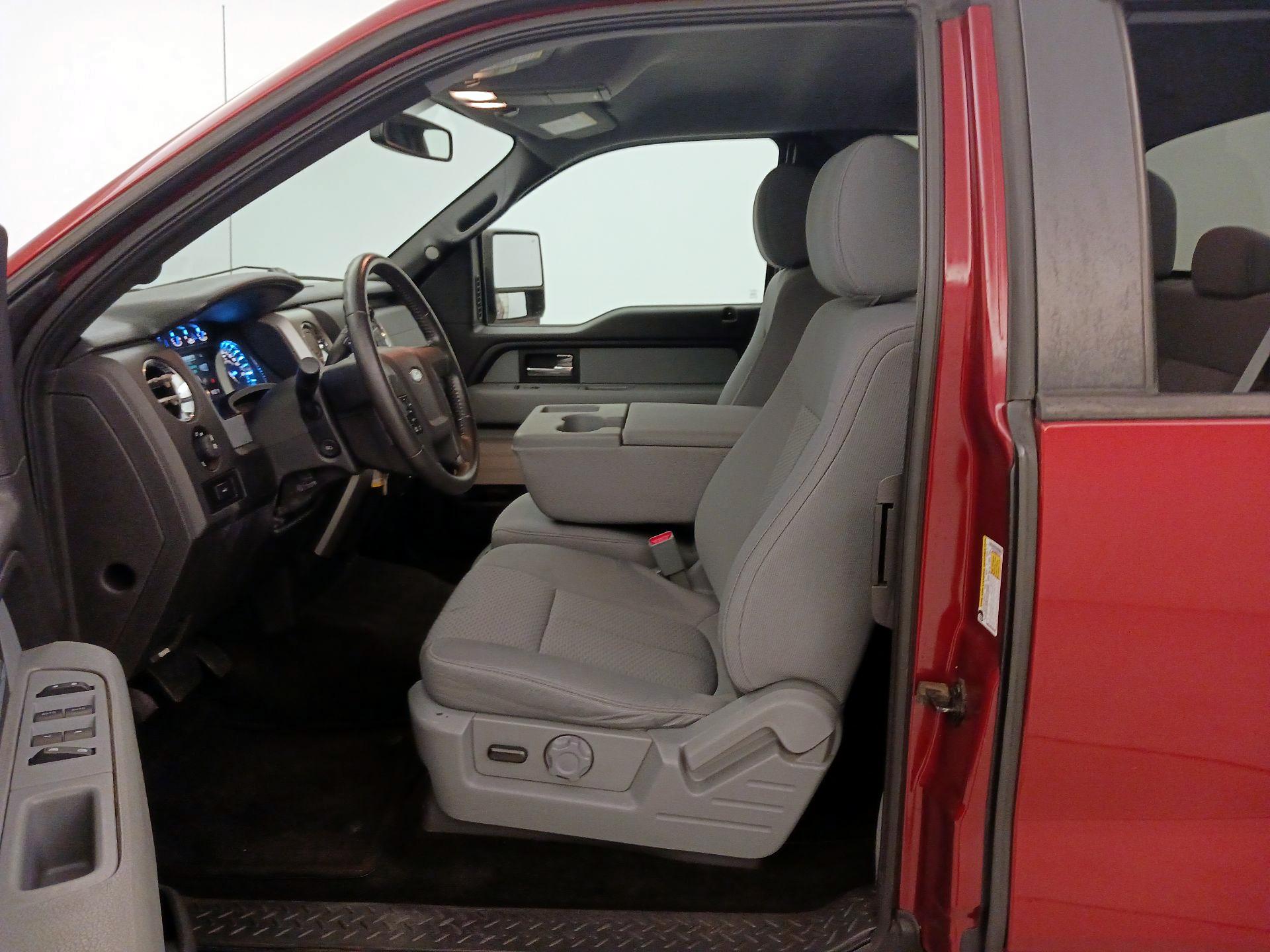 Thumbnail: 2014 Ford F-150 - 11