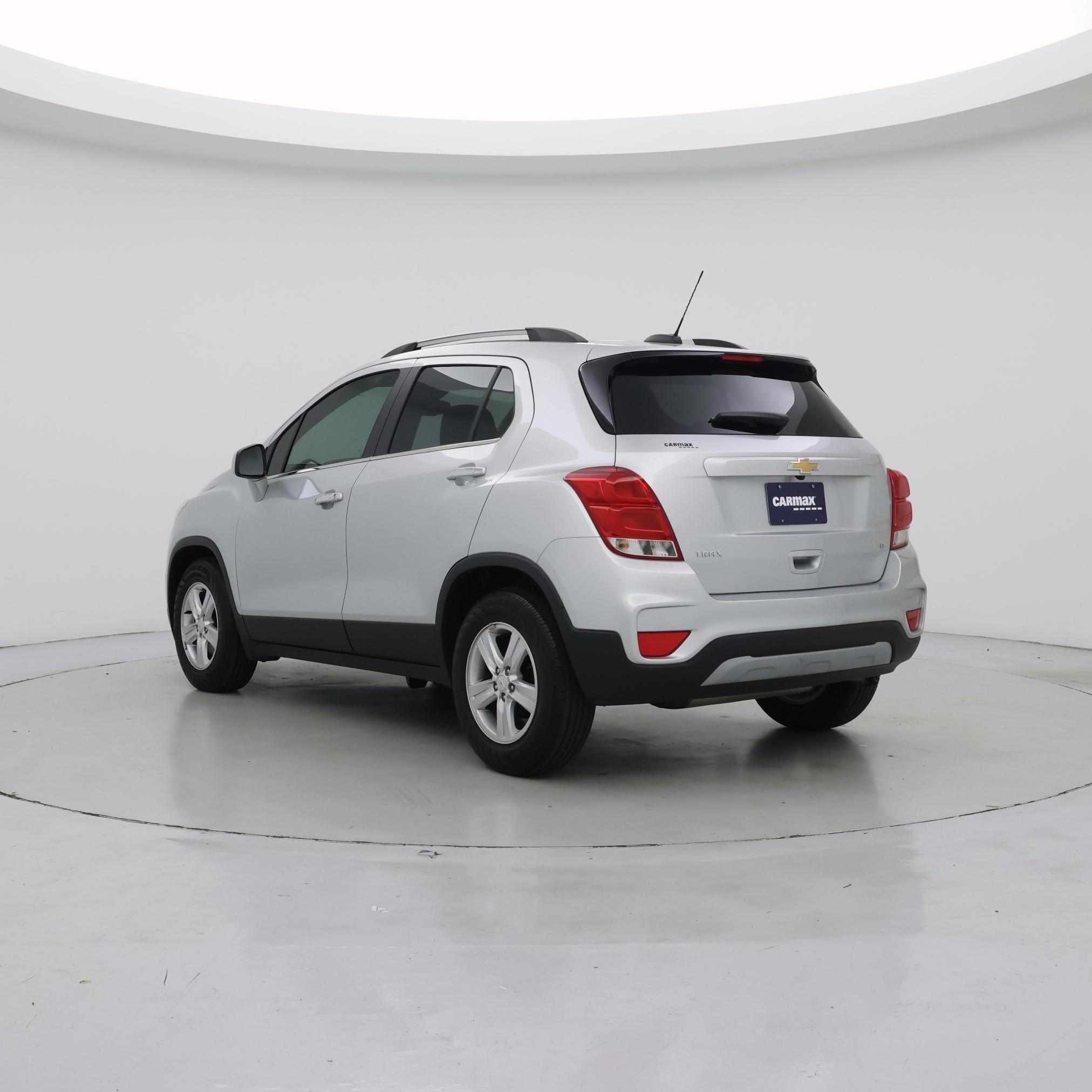 Thumbnail: 2020 Chevrolet Trax - 2