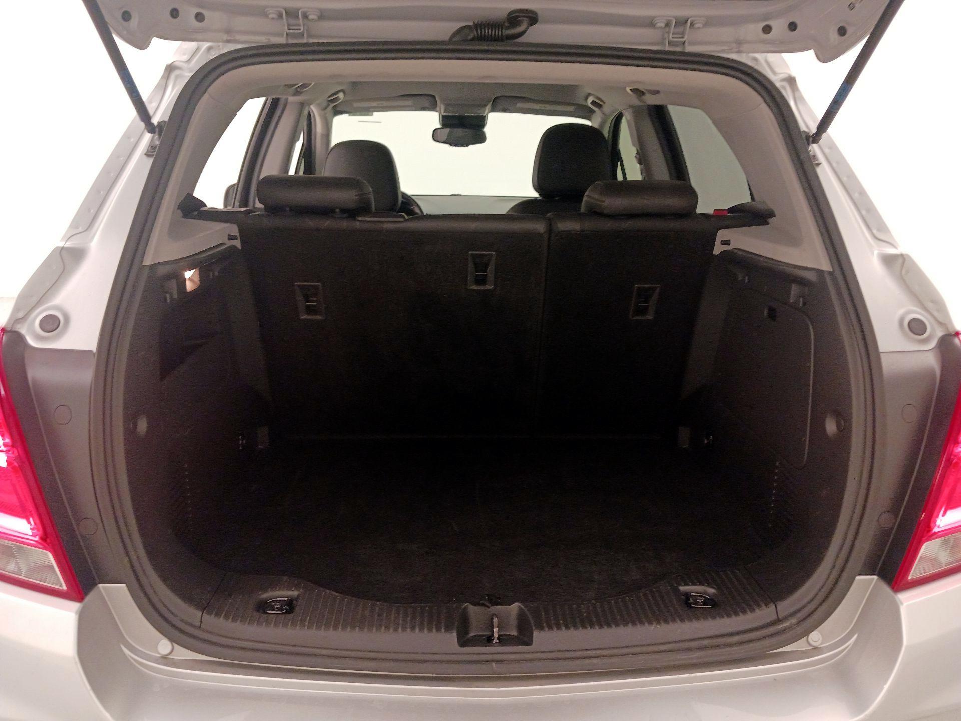 Thumbnail: 2020 Chevrolet Trax - 20