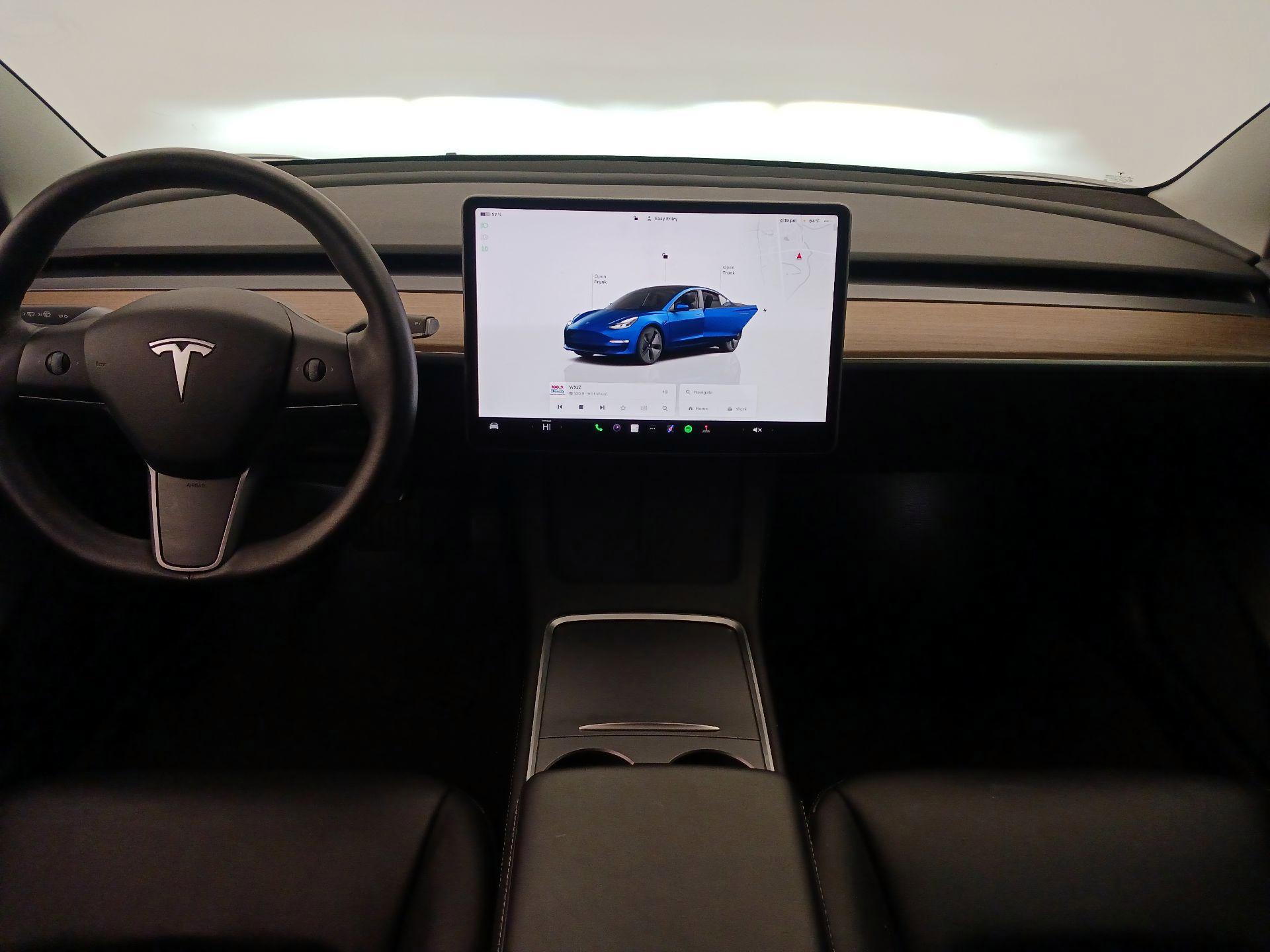 Thumbnail: 2022 Tesla Model 3 - 9