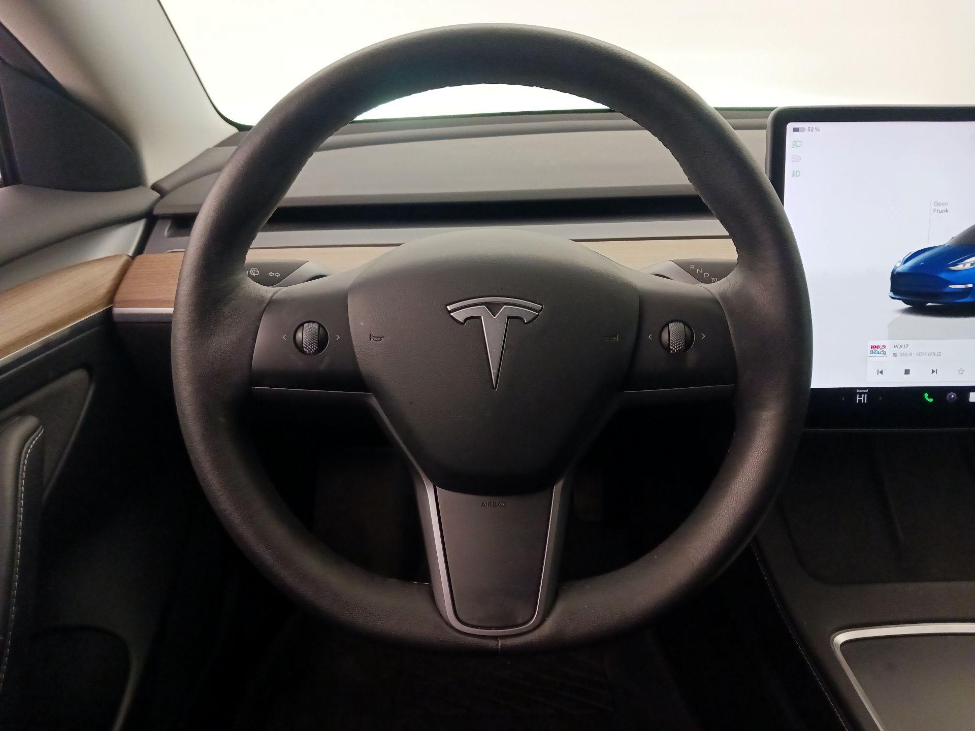 Thumbnail: 2022 Tesla Model 3 - 10