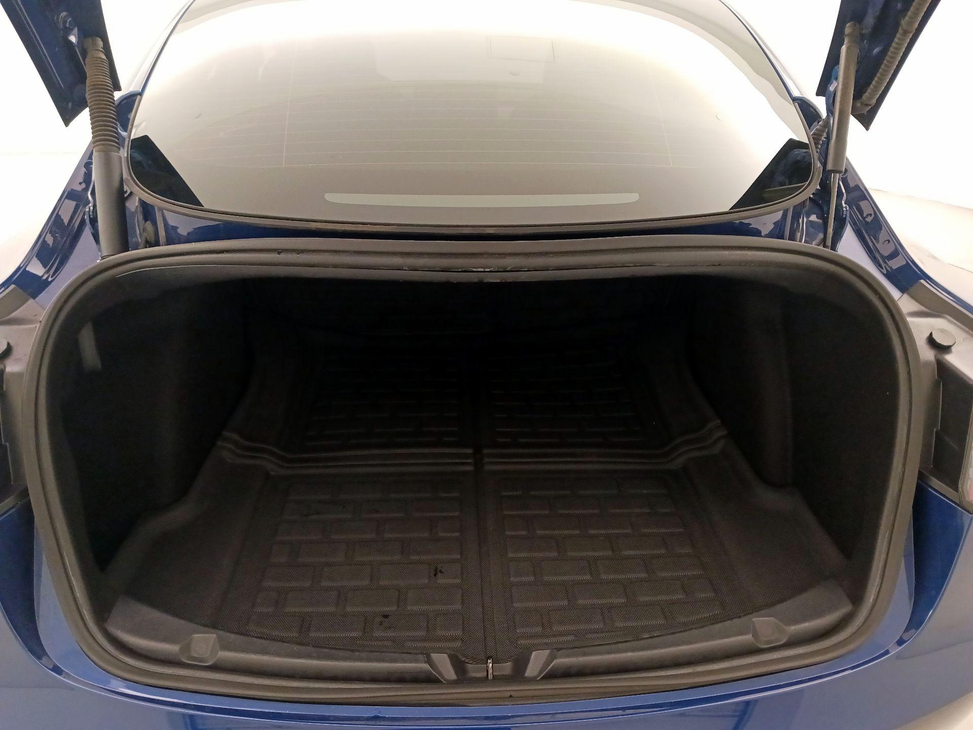 Thumbnail: 2022 Tesla Model 3 - 19