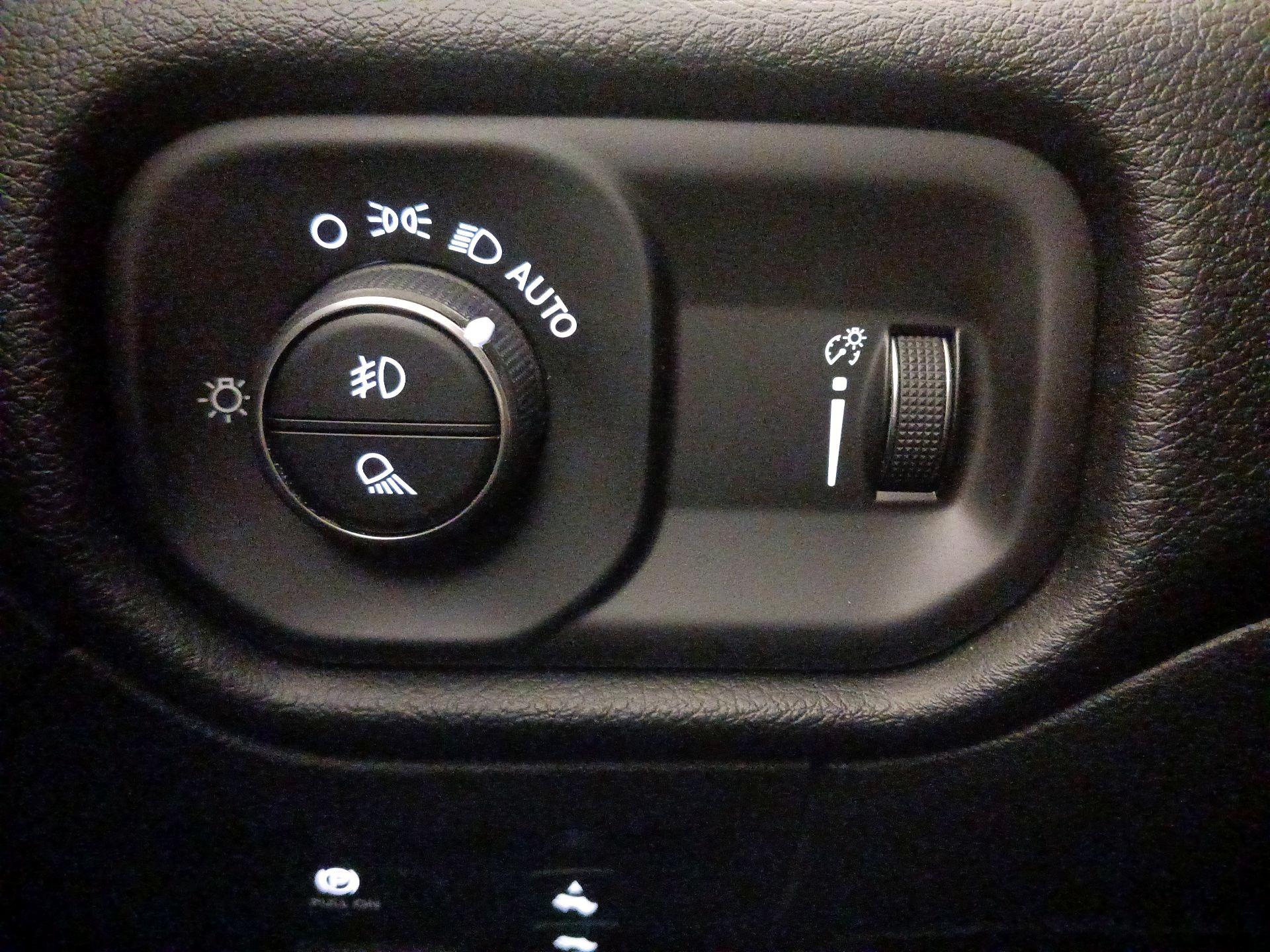 Thumbnail: 2022 RAM 1500 - 13