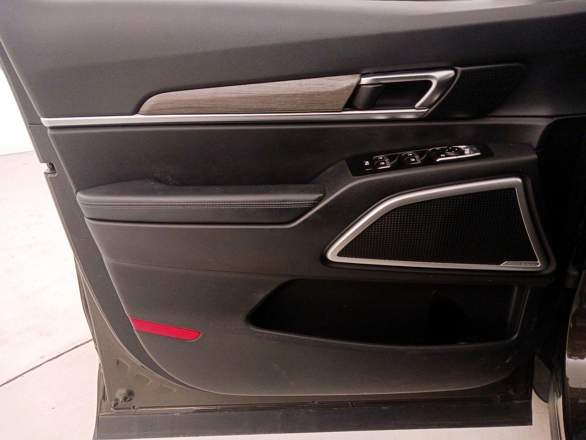 Thumbnail: 2022 Kia Telluride - 12