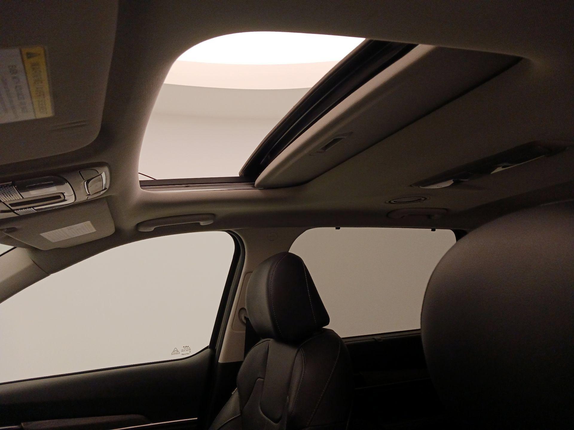 Thumbnail: 2022 Kia Telluride - 20