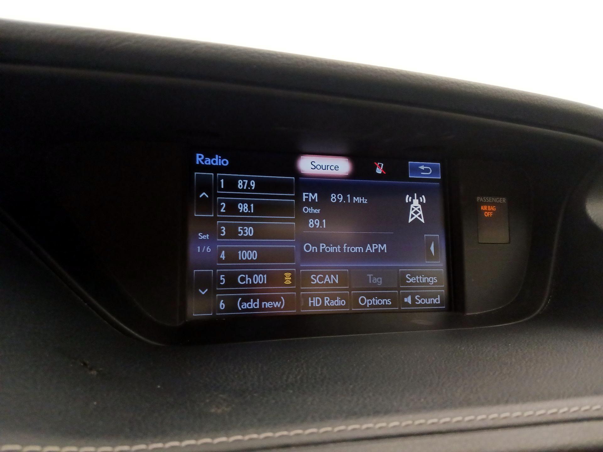 Thumbnail: 2015 Lexus ES - 15