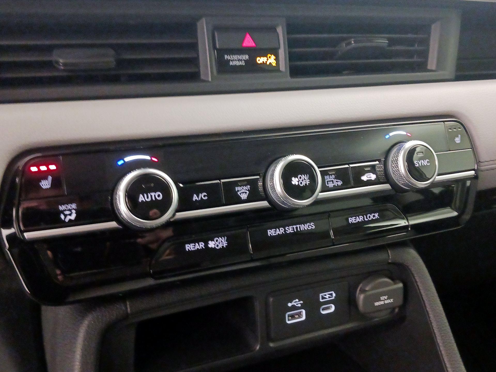 Thumbnail: 2025 Honda Pilot - 16