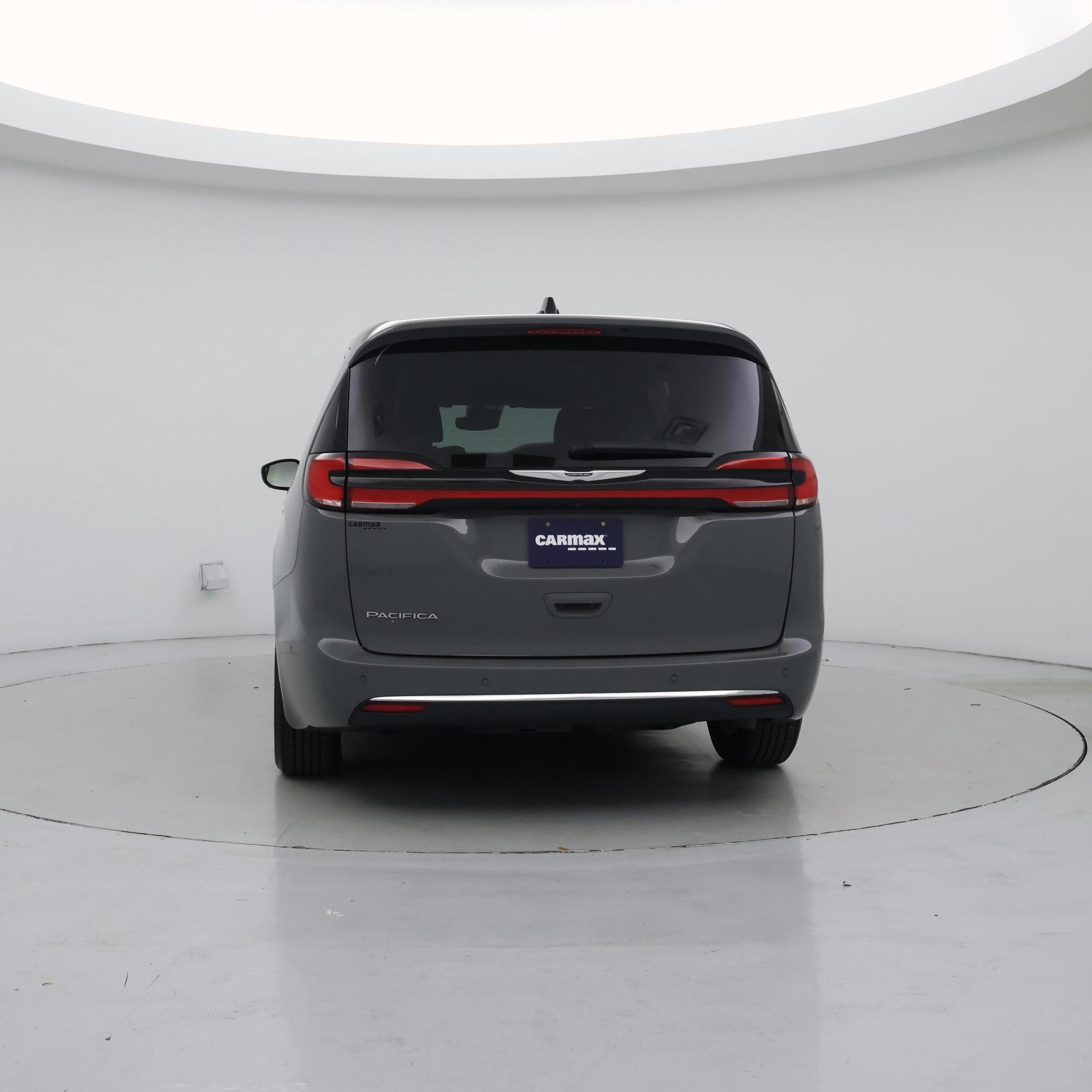 Thumbnail: 2023 Chrysler Pacifica - 6