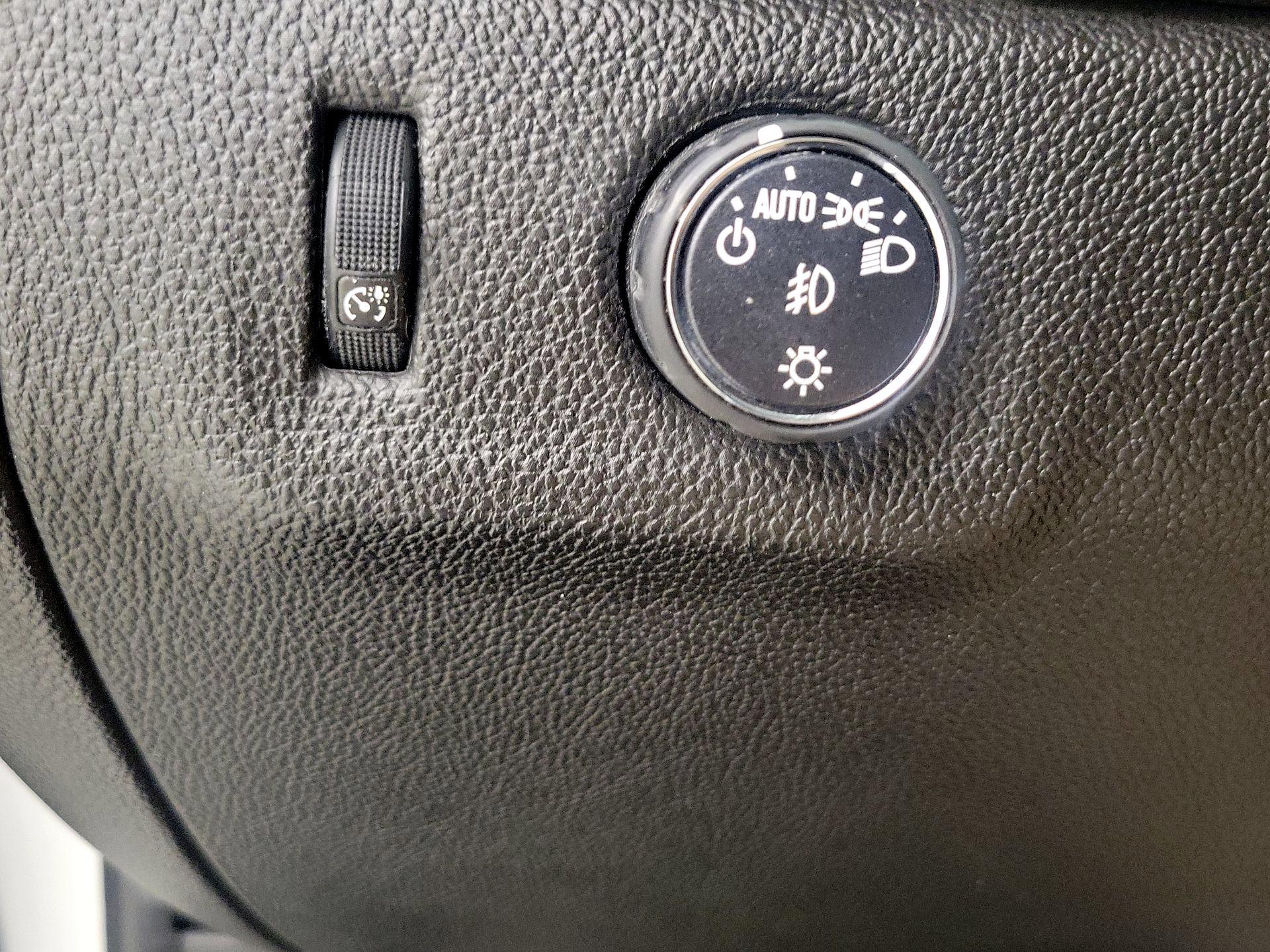 Thumbnail: 2017 GMC Canyon - 13