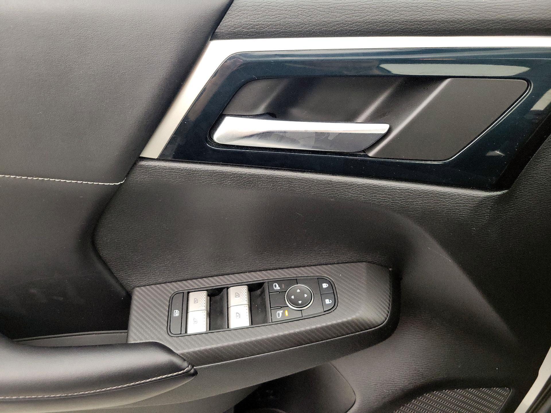 Thumbnail: 2022 Mitsubishi Outlander - 12