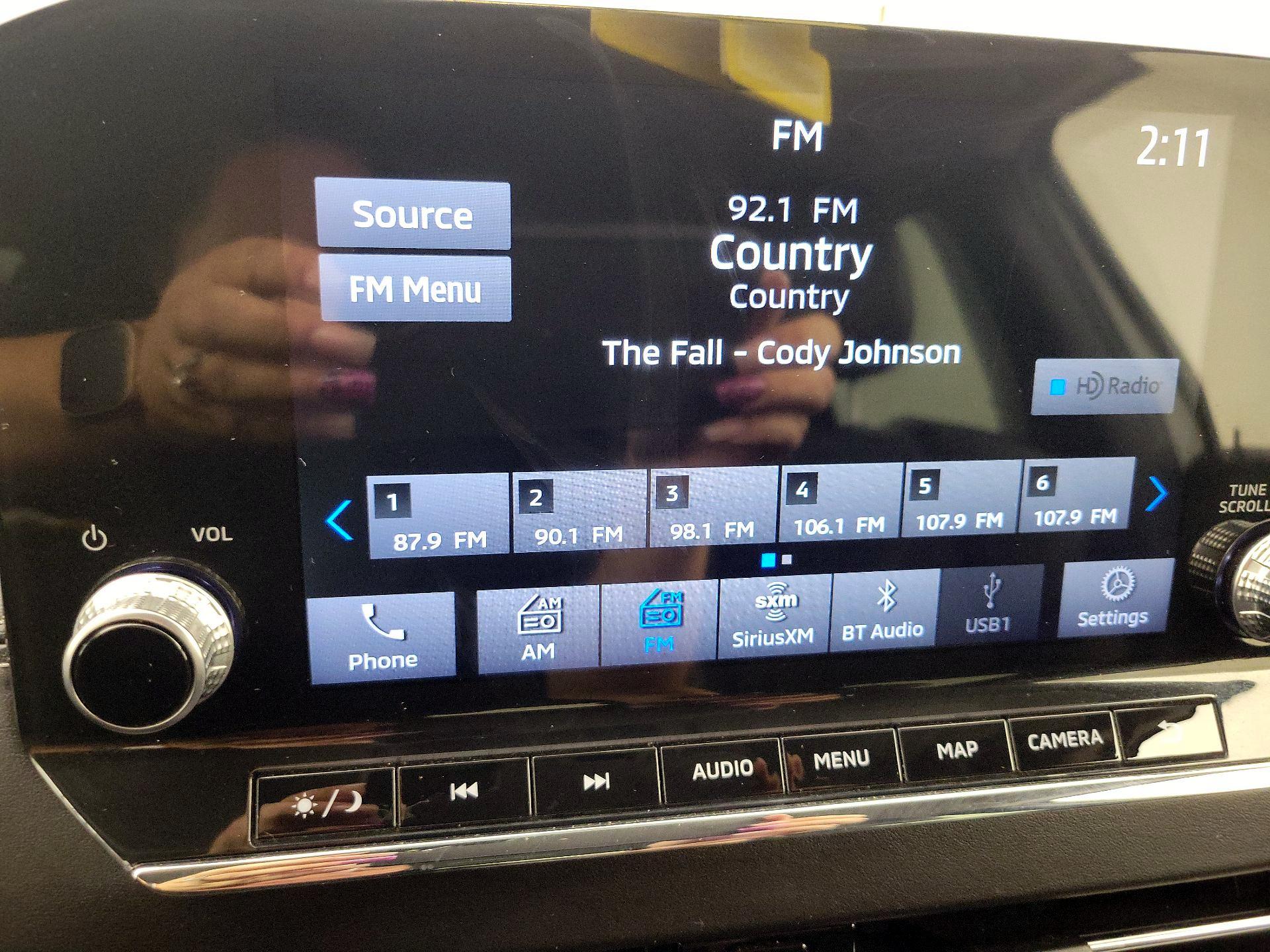 Thumbnail: 2022 Mitsubishi Outlander - 16