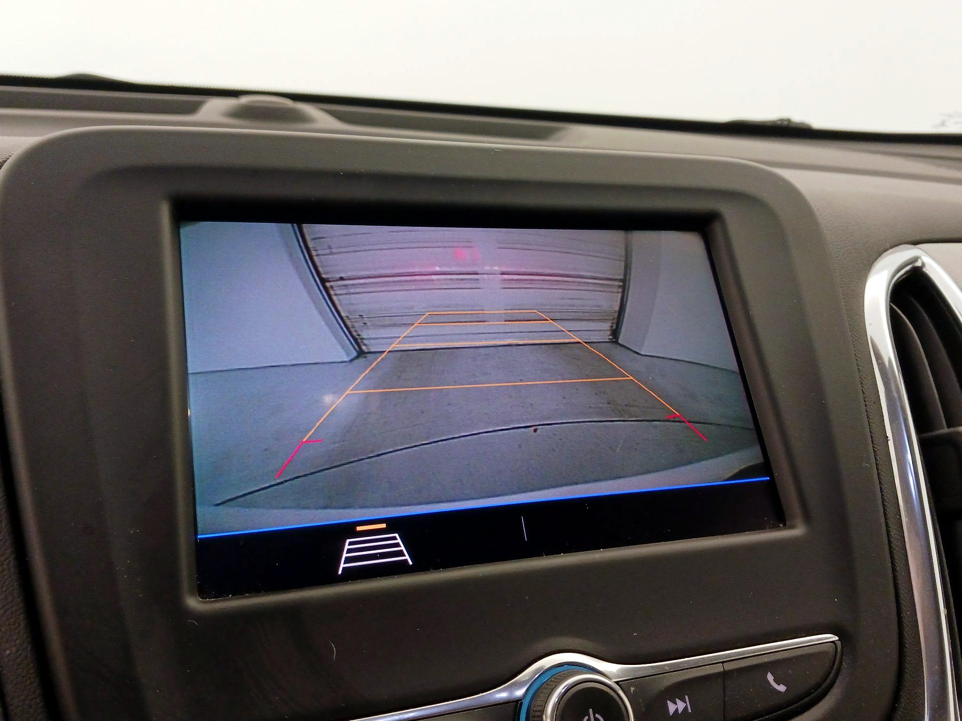 Thumbnail: 2020 Chevrolet Equinox - 14