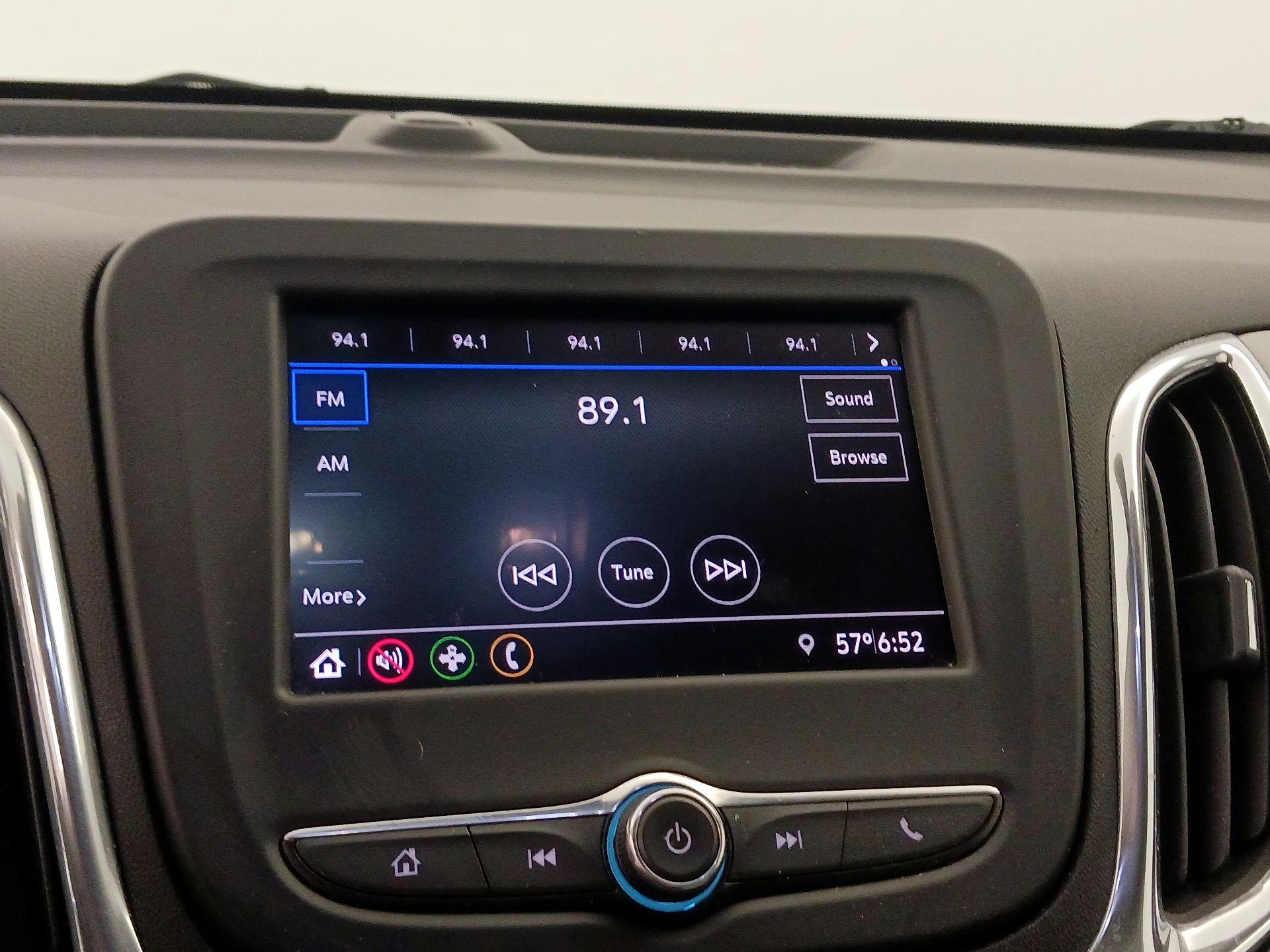 Thumbnail: 2020 Chevrolet Equinox - 15