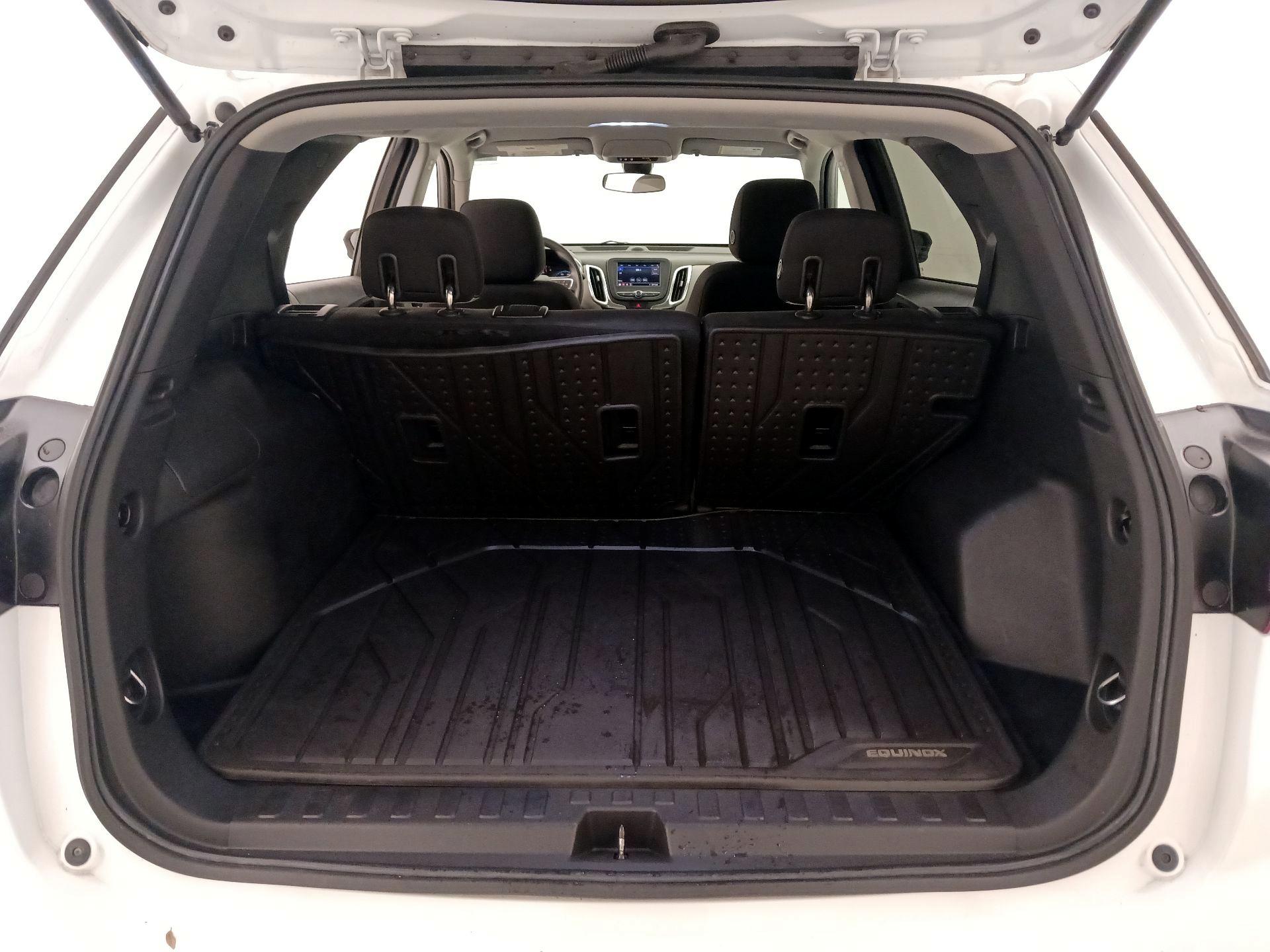 Thumbnail: 2020 Chevrolet Equinox - 20