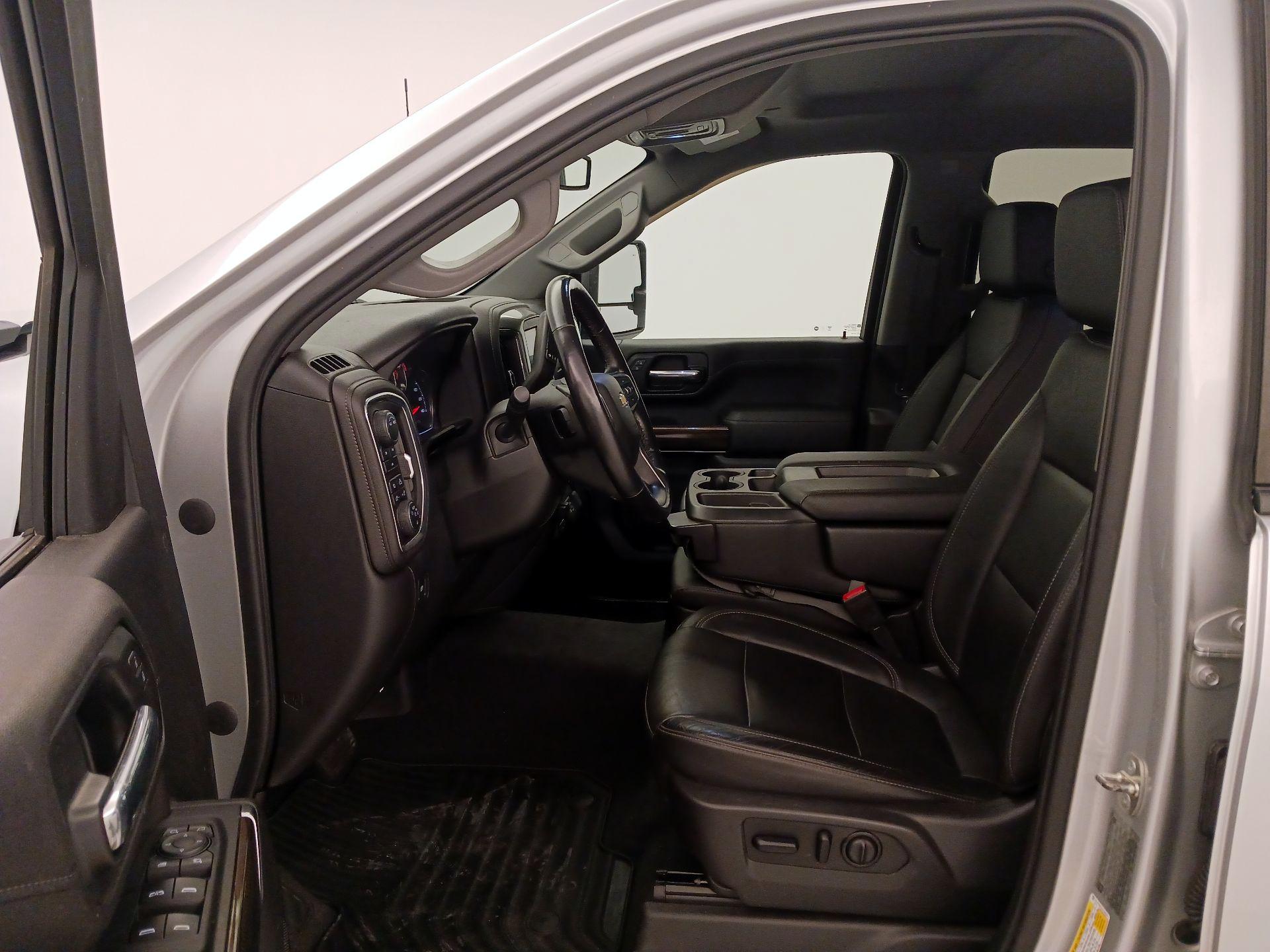 Thumbnail: 2020 Chevrolet Silverado 2500 - 11