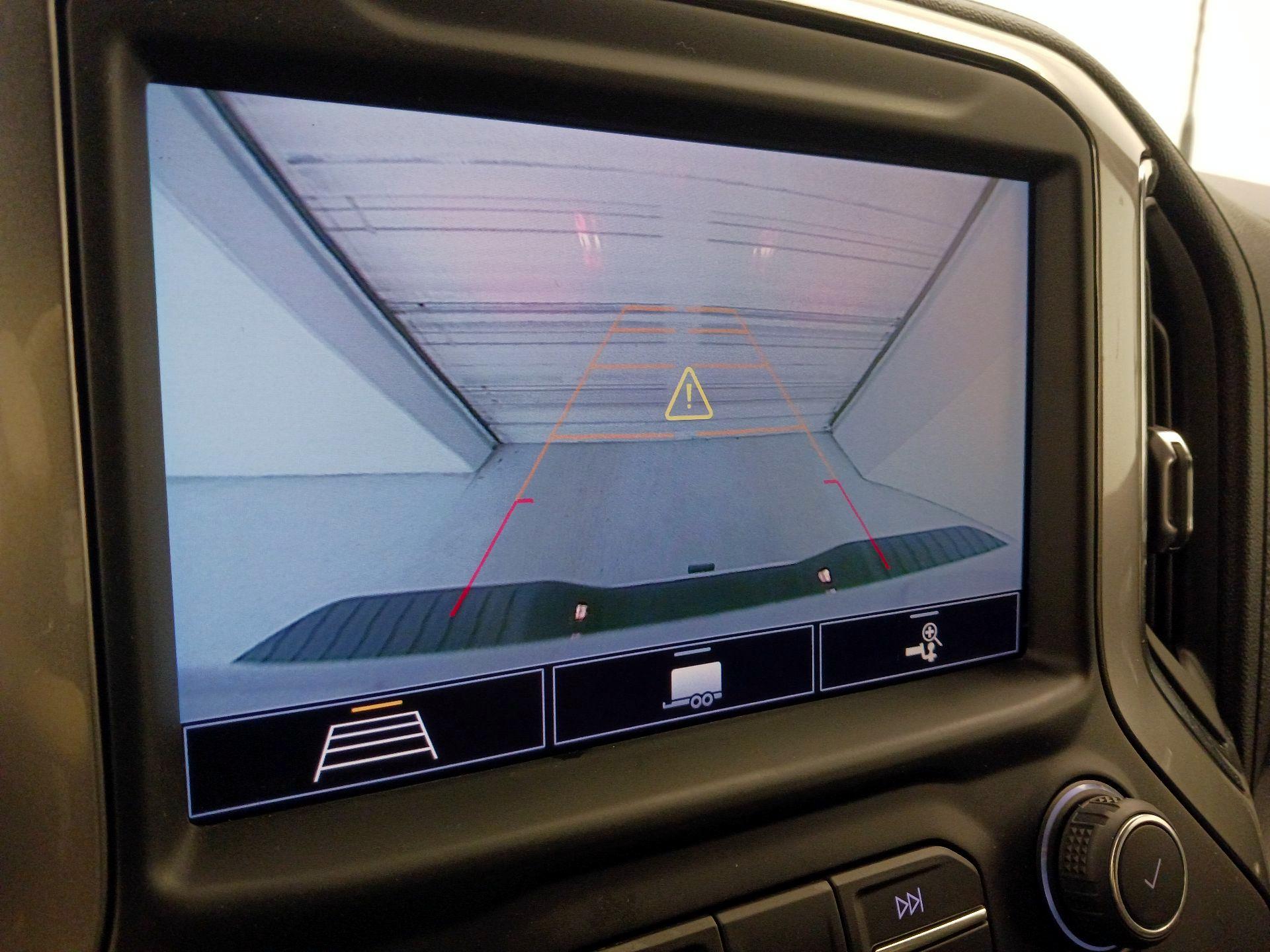 Thumbnail: 2020 Chevrolet Silverado 2500 - 14