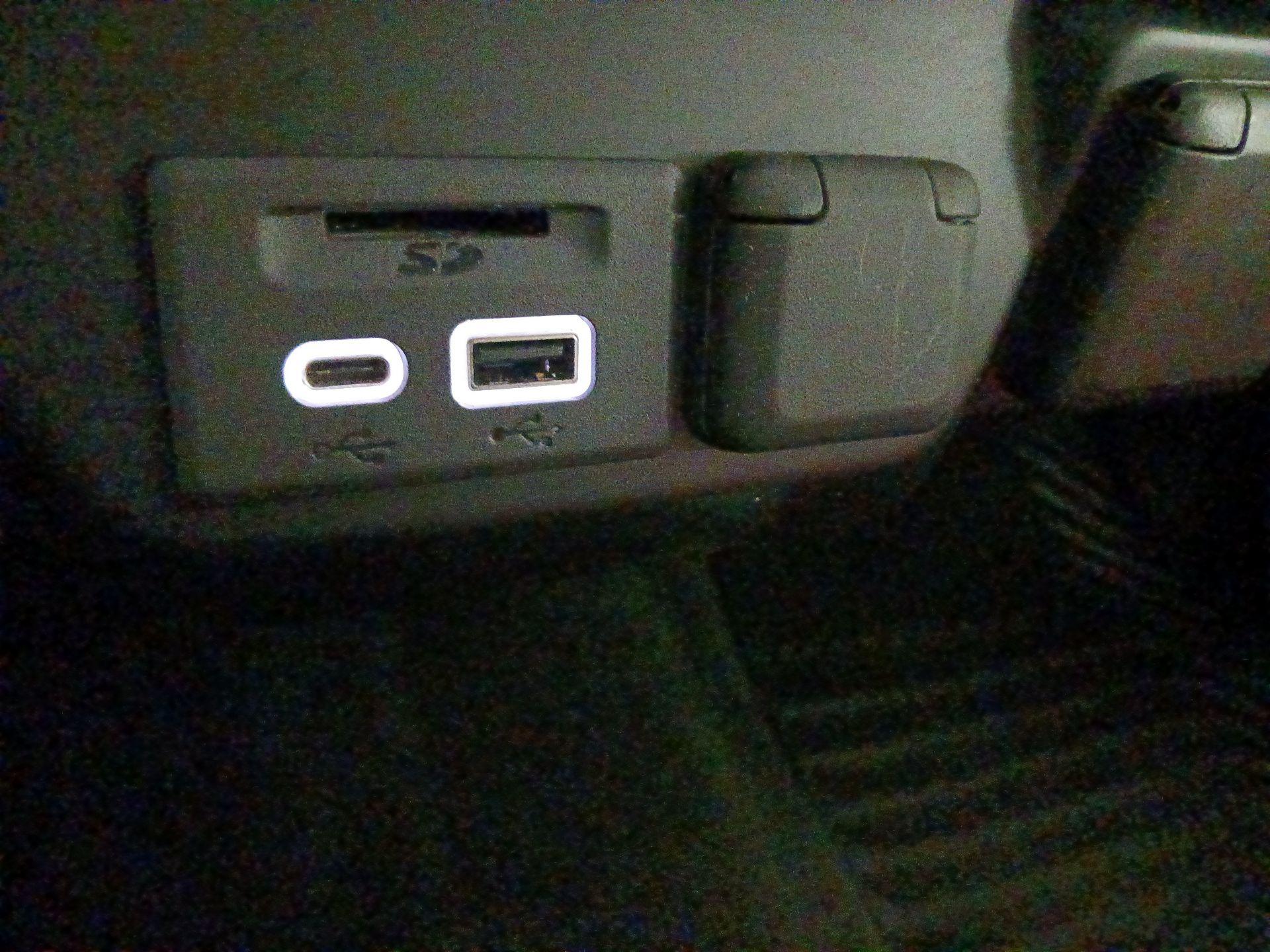 Thumbnail: 2020 Chevrolet Silverado 2500 - 18