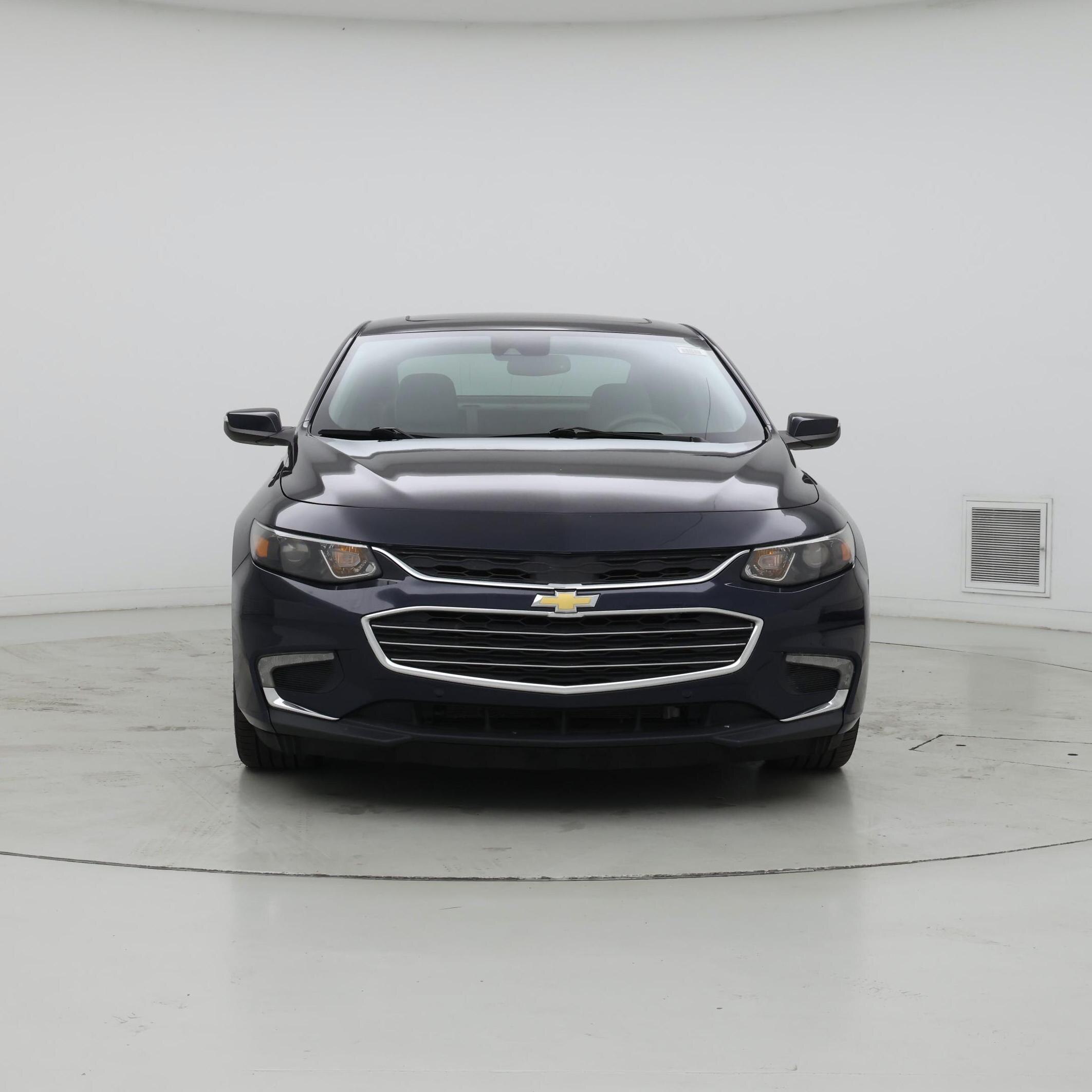 Thumbnail: 2017 Chevrolet Malibu - 5