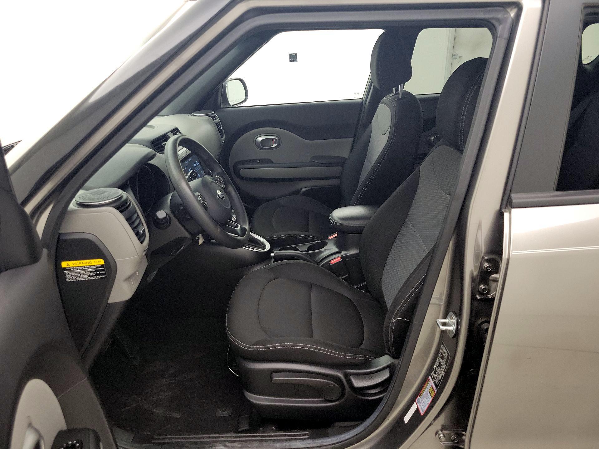 Thumbnail: 2019 Kia Soul - 11