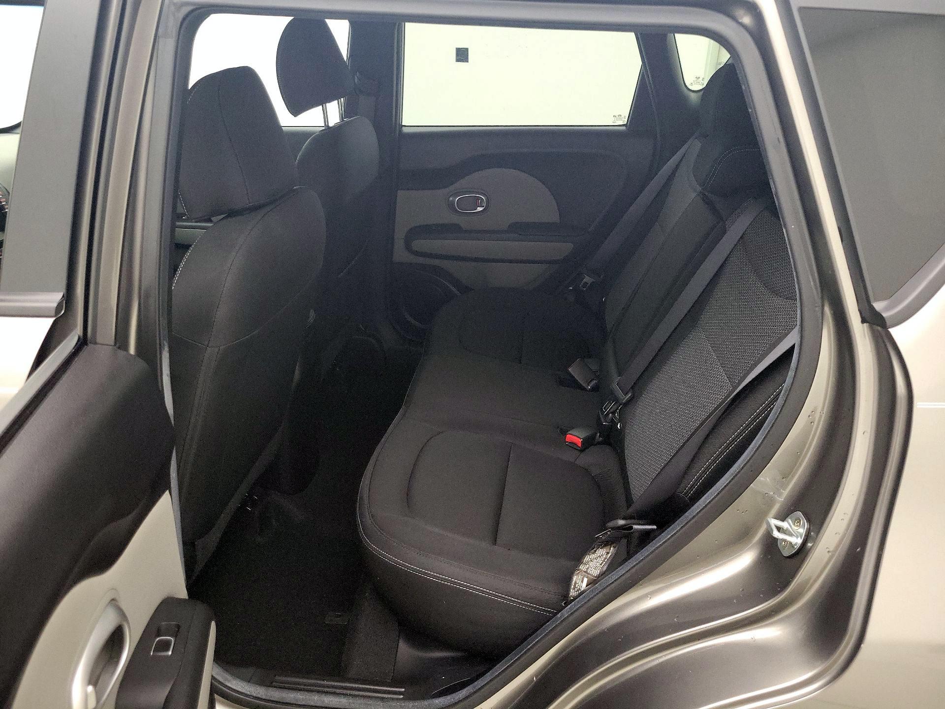 Thumbnail: 2019 Kia Soul - 19