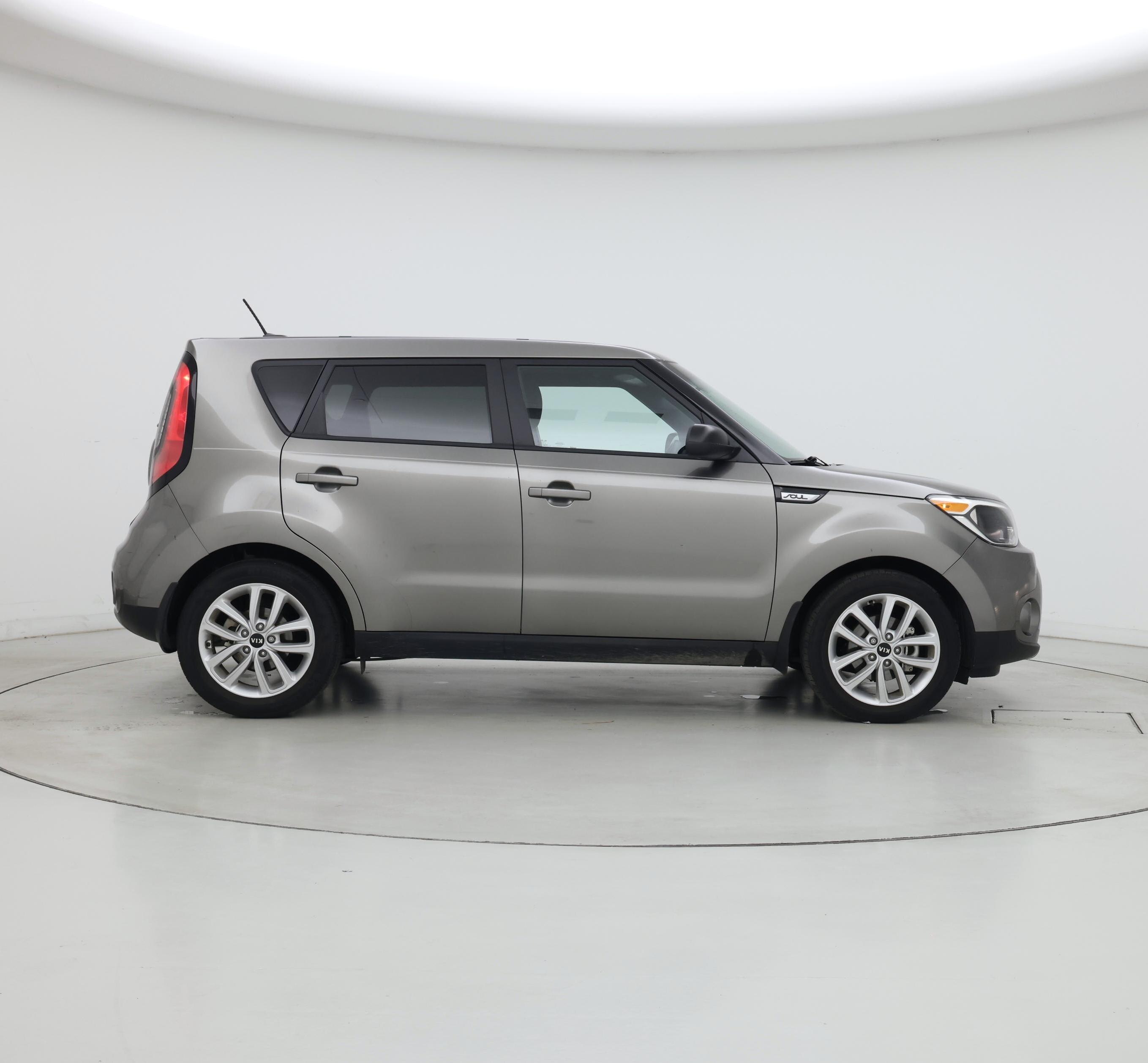 Thumbnail: 2019 Kia Soul - 7
