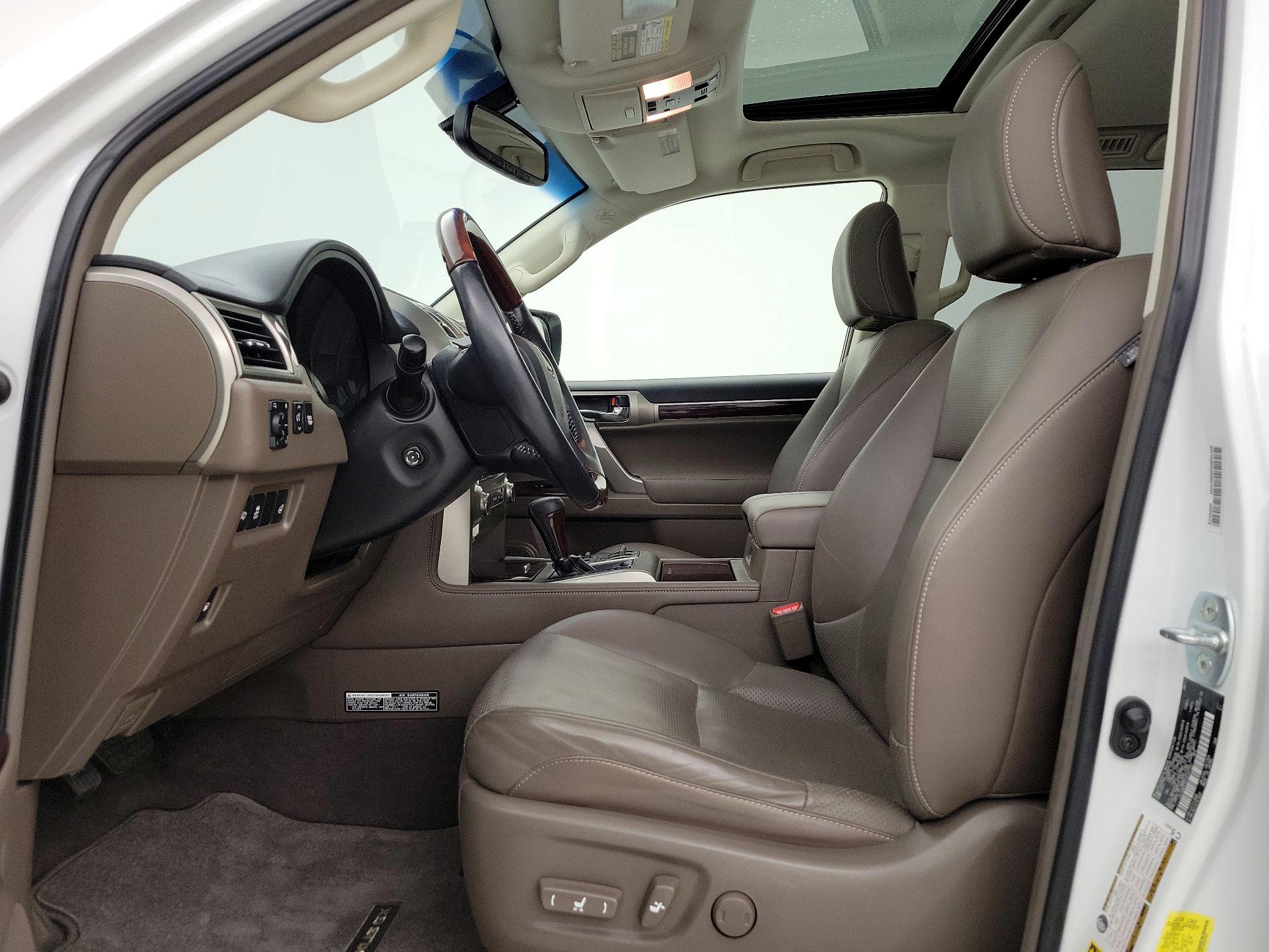 Thumbnail: 2018 Lexus GX - 11