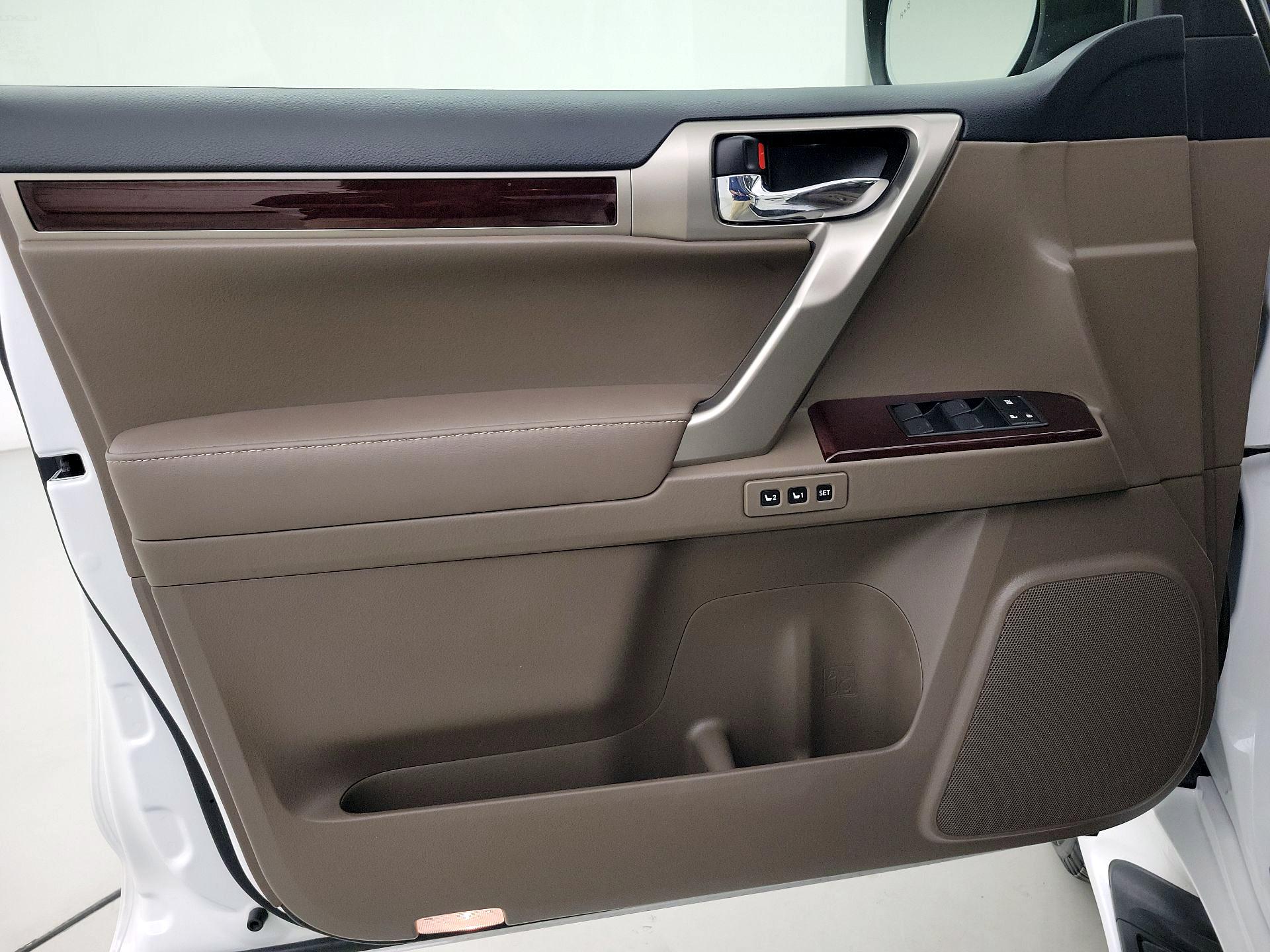 Thumbnail: 2018 Lexus GX - 12