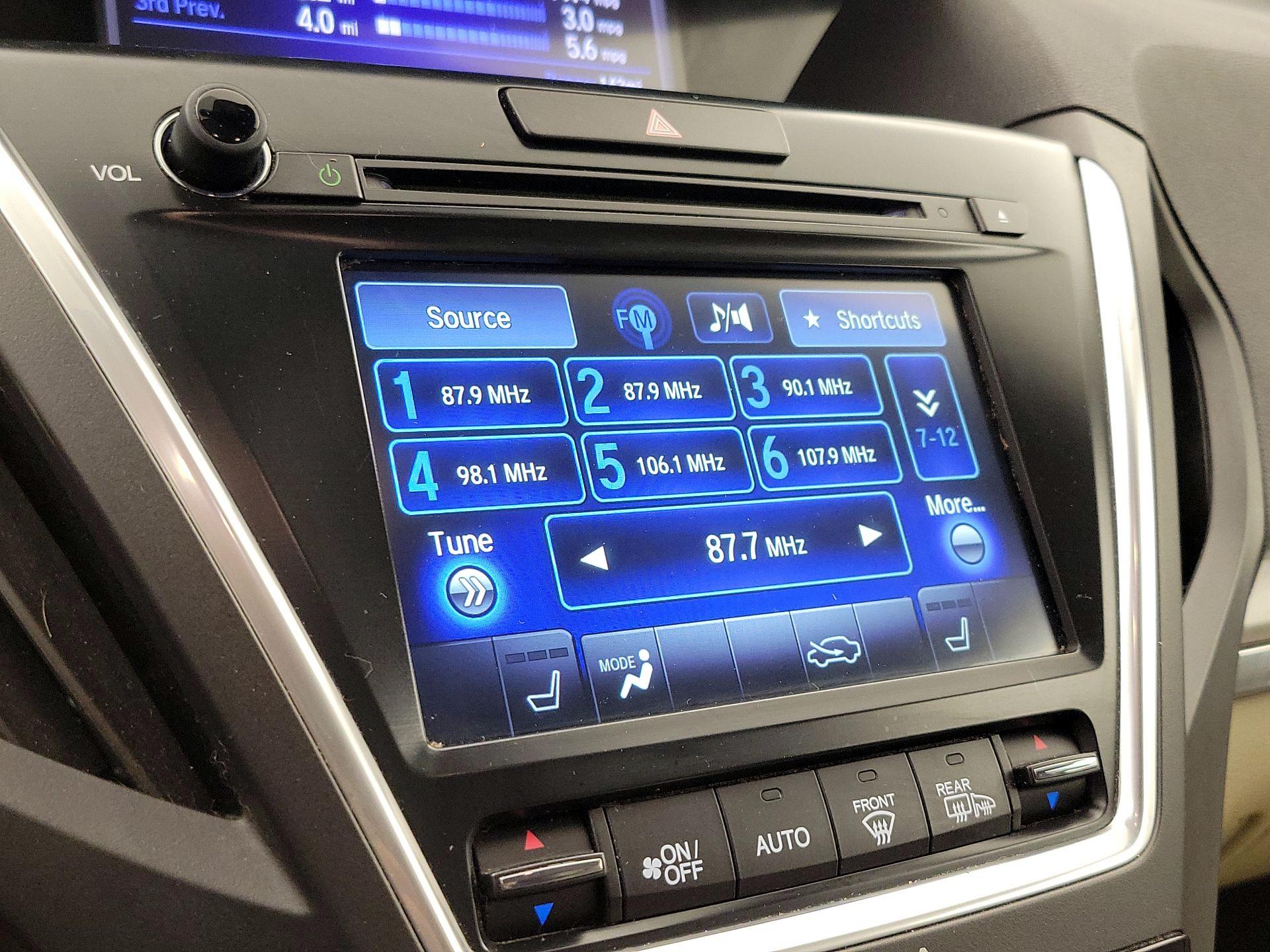 Thumbnail: 2017 Acura MDX - 15