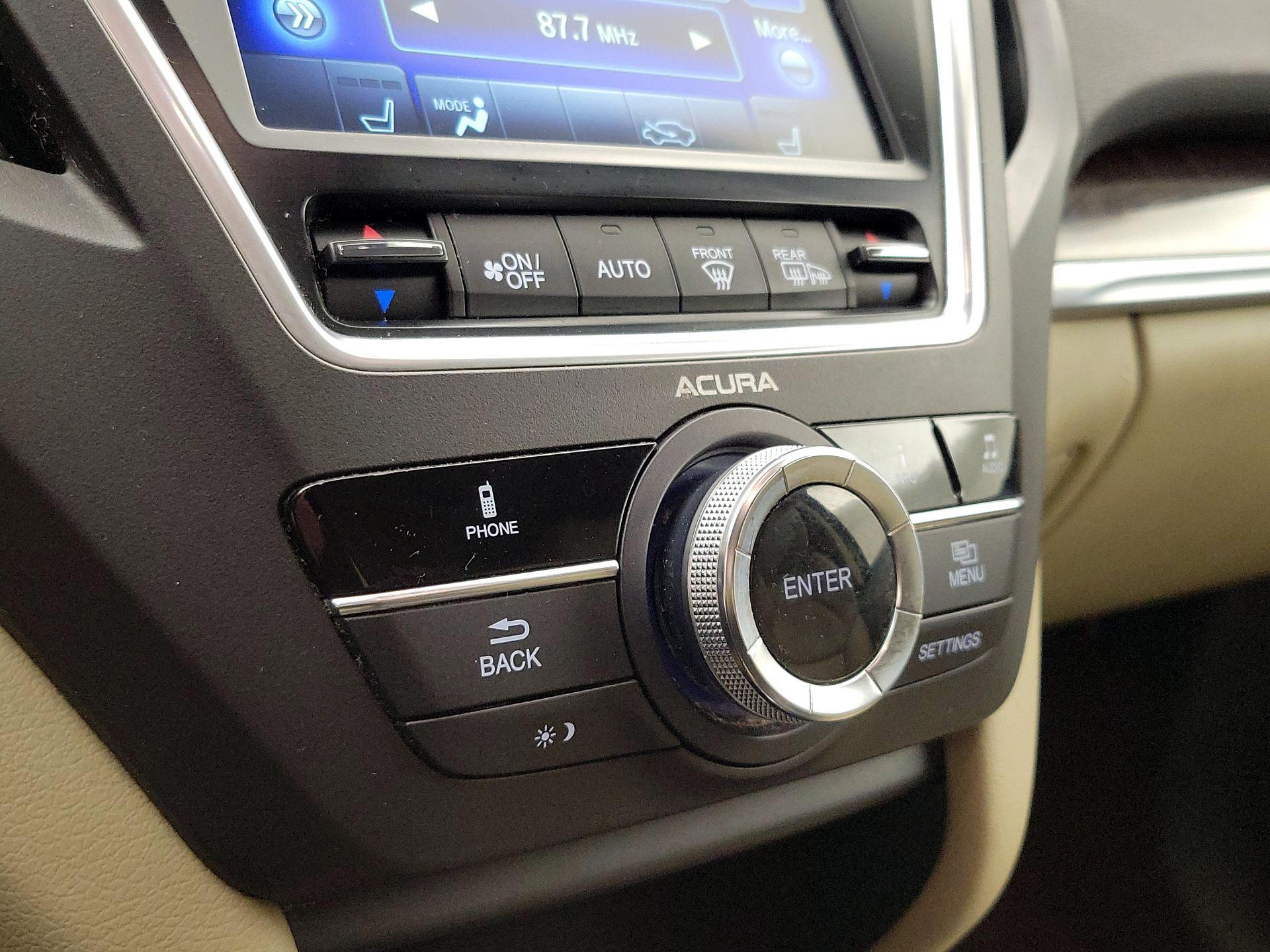 Thumbnail: 2017 Acura MDX - 16