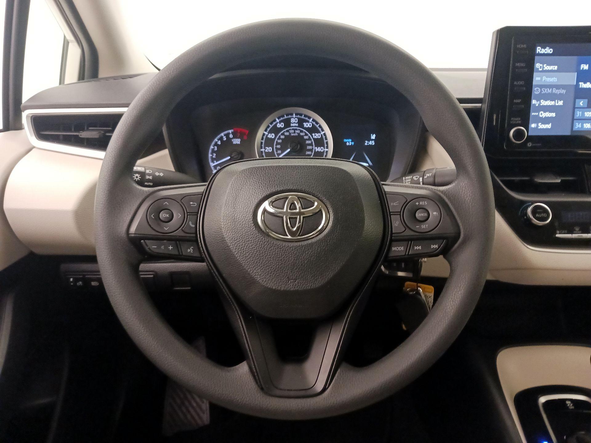 Thumbnail: 2022 Toyota Corolla - 10