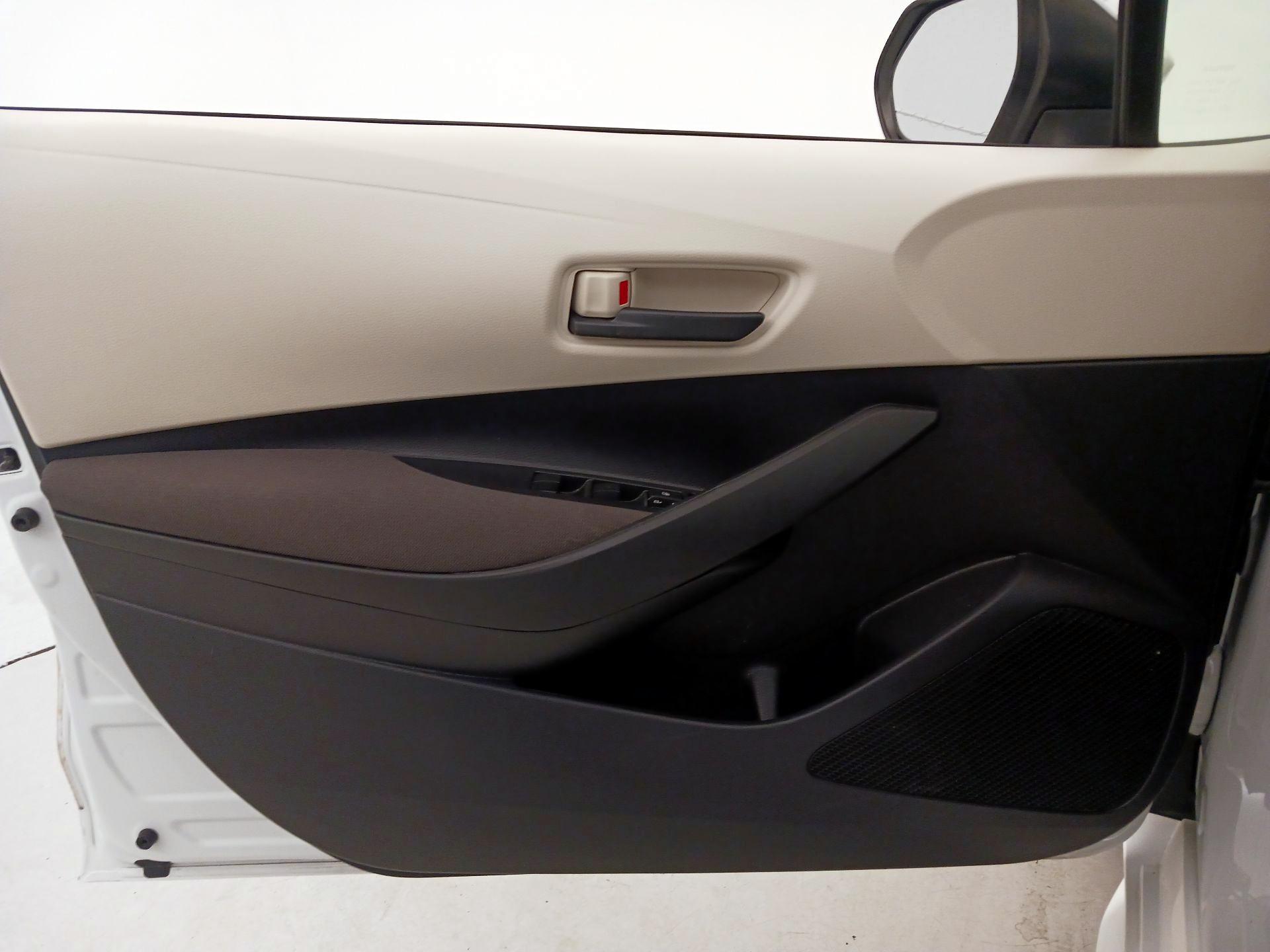 Thumbnail: 2022 Toyota Corolla - 12