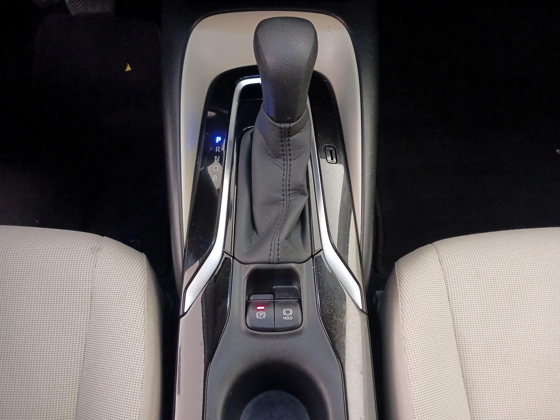 Thumbnail: 2022 Toyota Corolla - 17