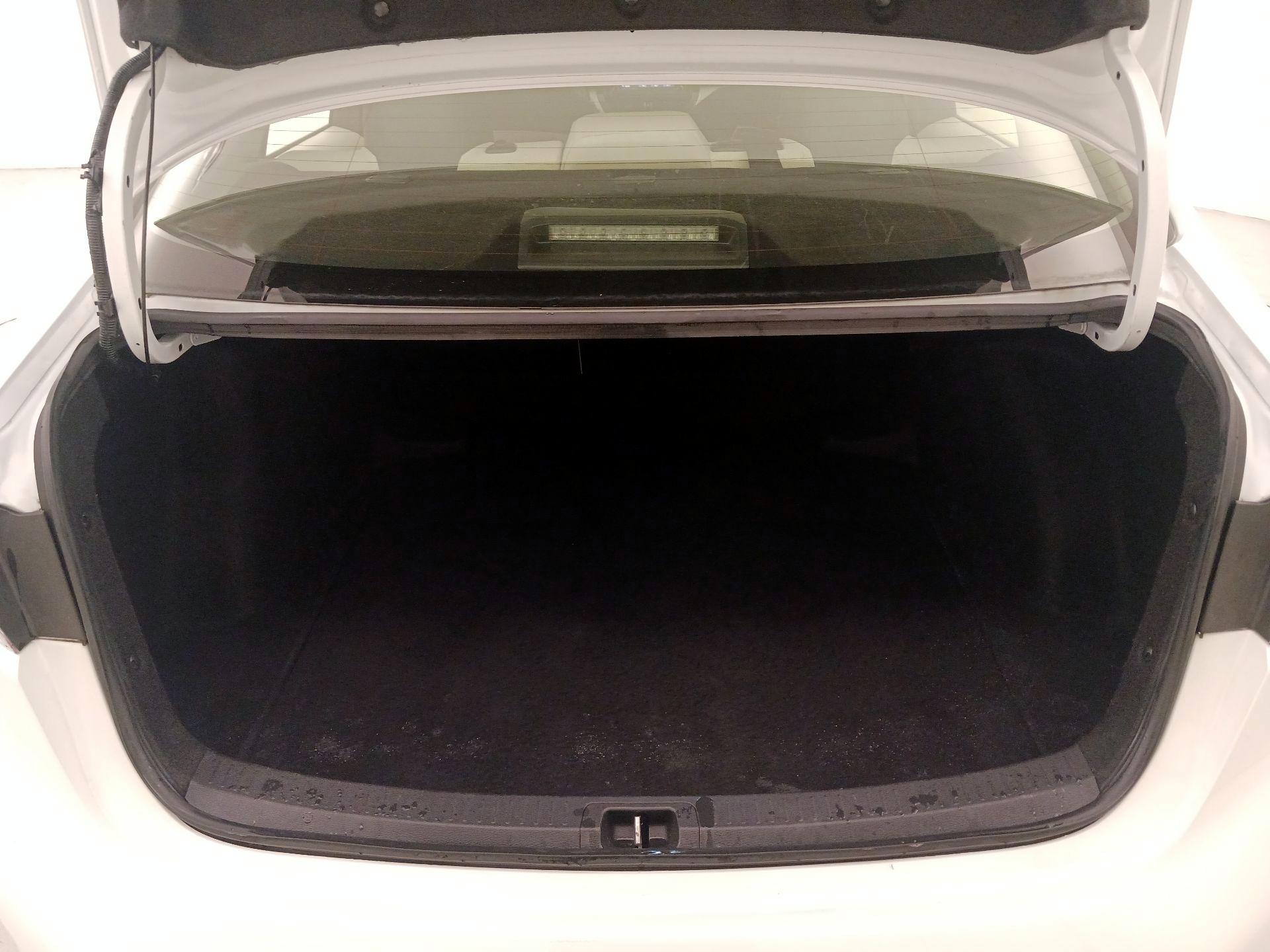 Thumbnail: 2022 Toyota Corolla - 20