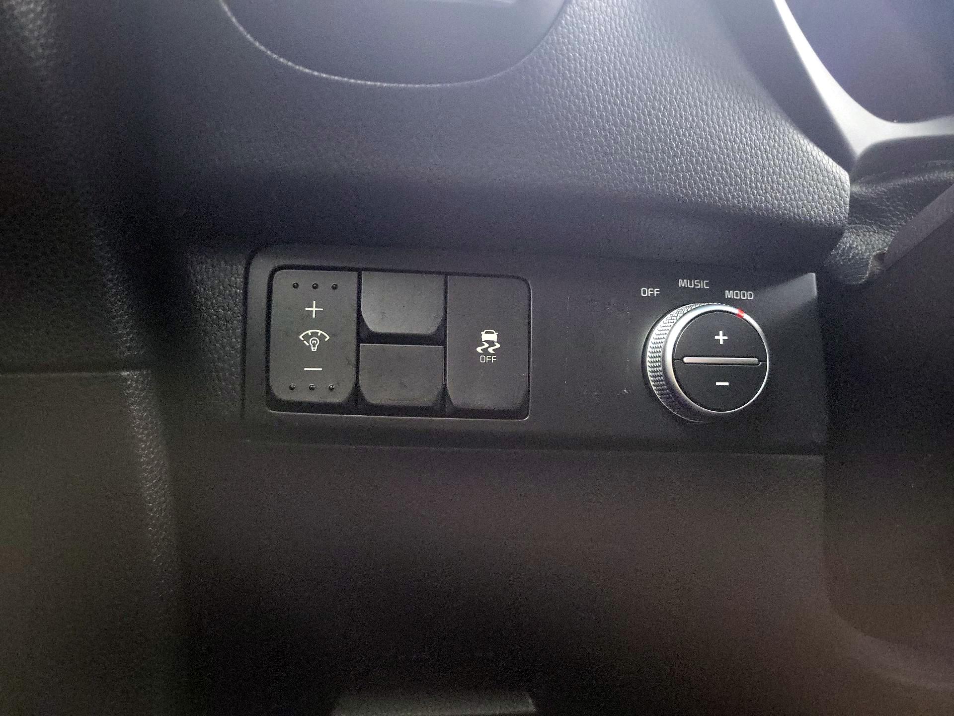 Thumbnail: 2014 Kia Soul - 13