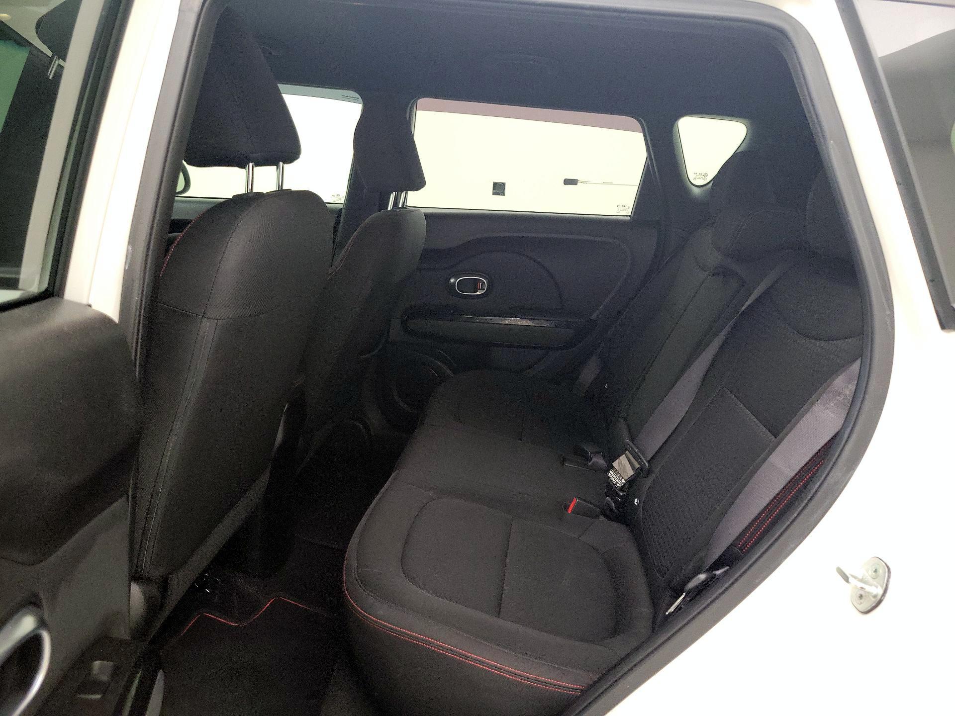 Thumbnail: 2014 Kia Soul - 20