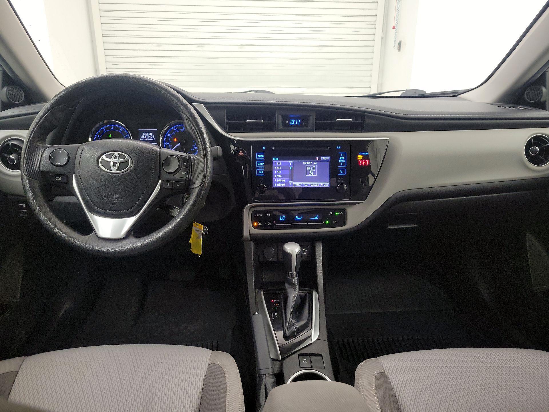 Thumbnail: 2019 Toyota Corolla - 9