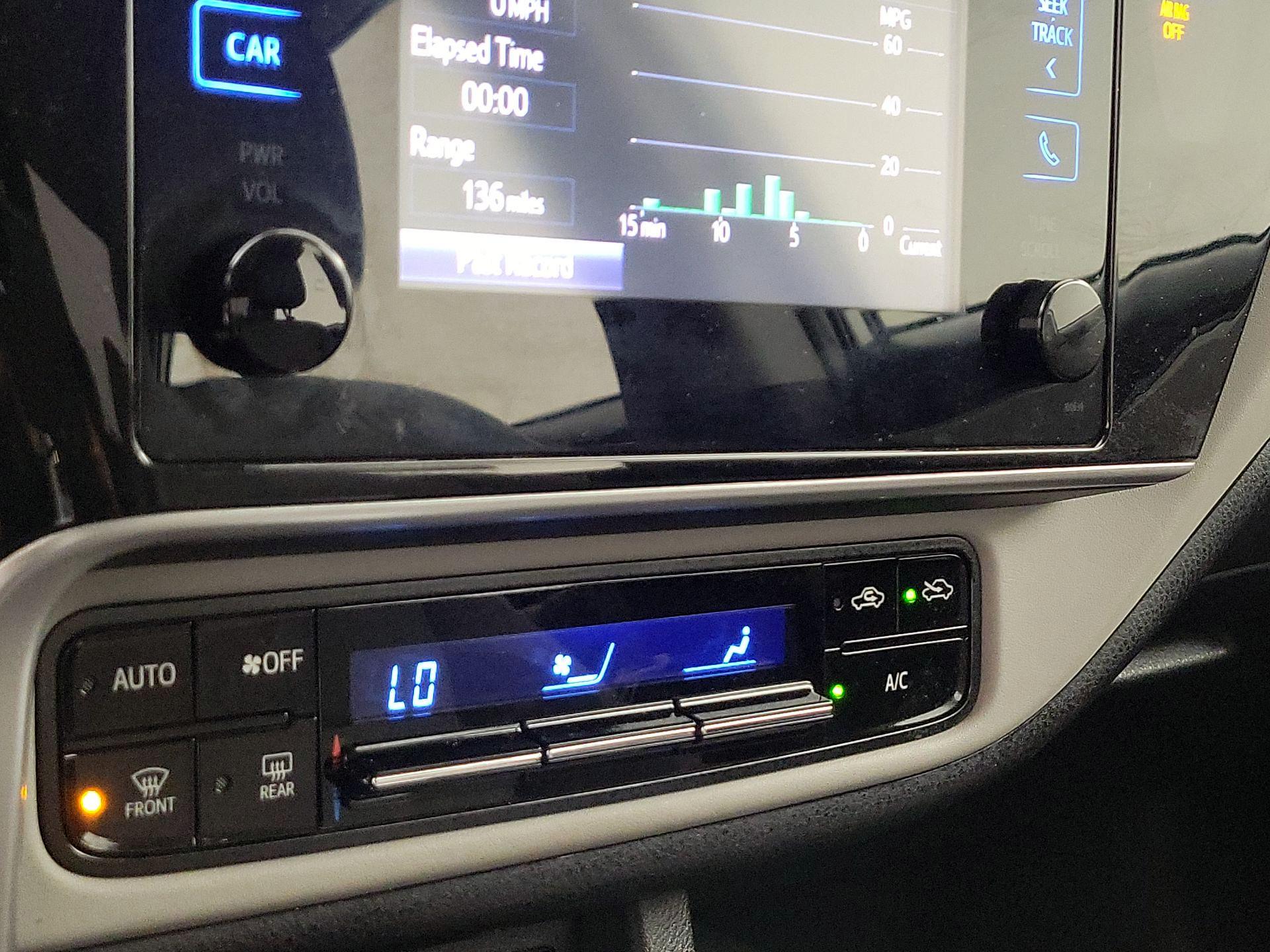 Thumbnail: 2019 Toyota Corolla - 16